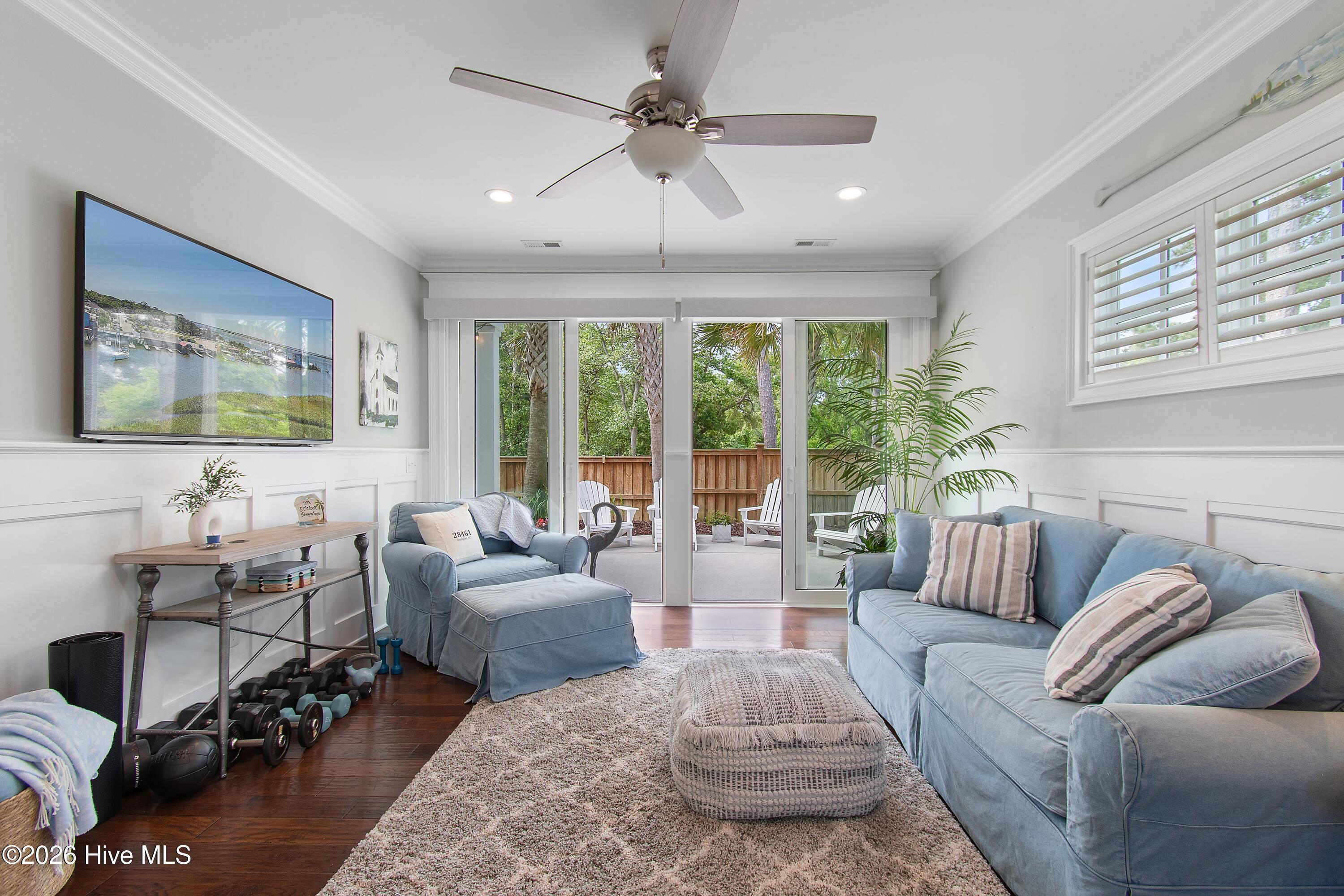 971 Softwind Way