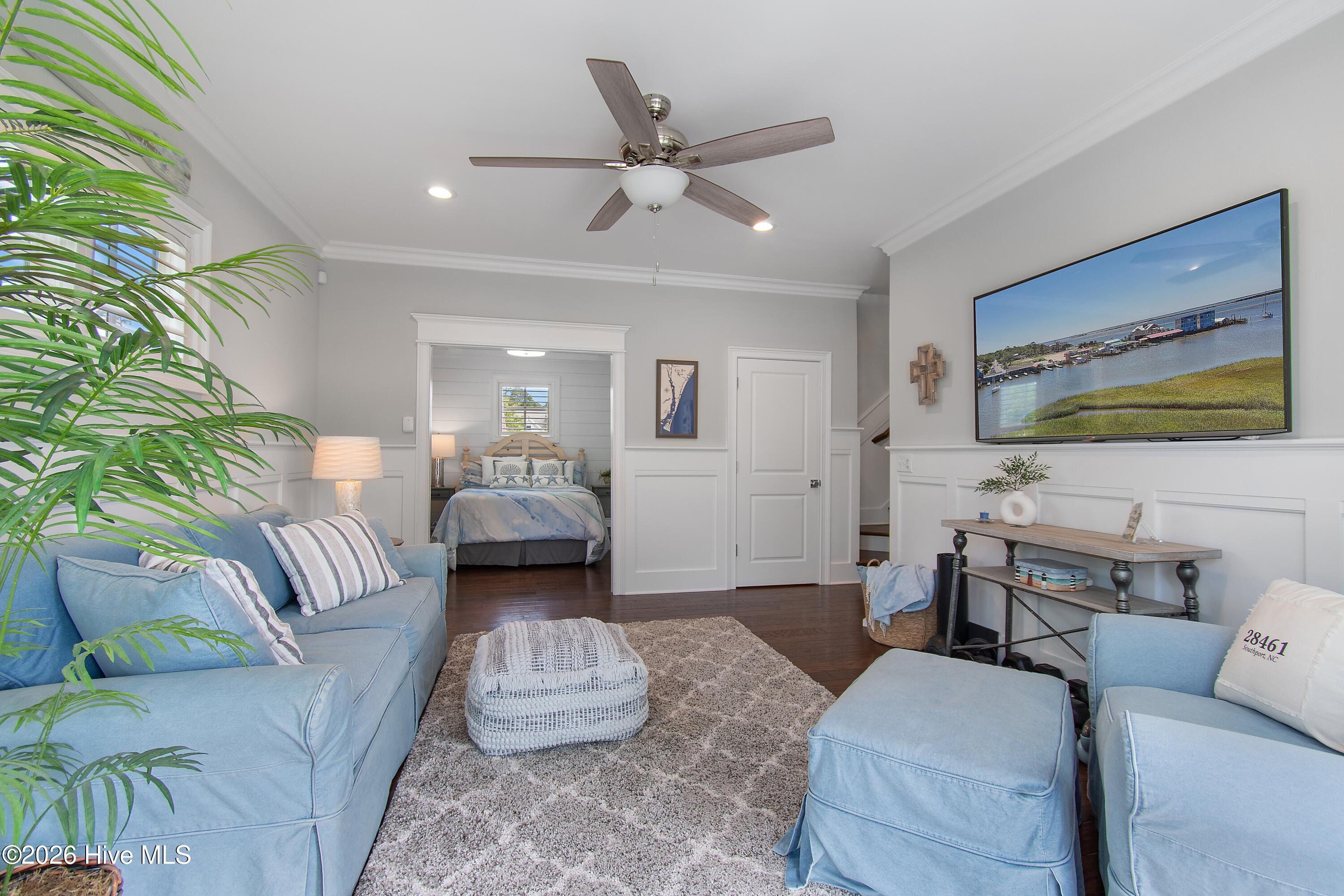 971 Softwind Way