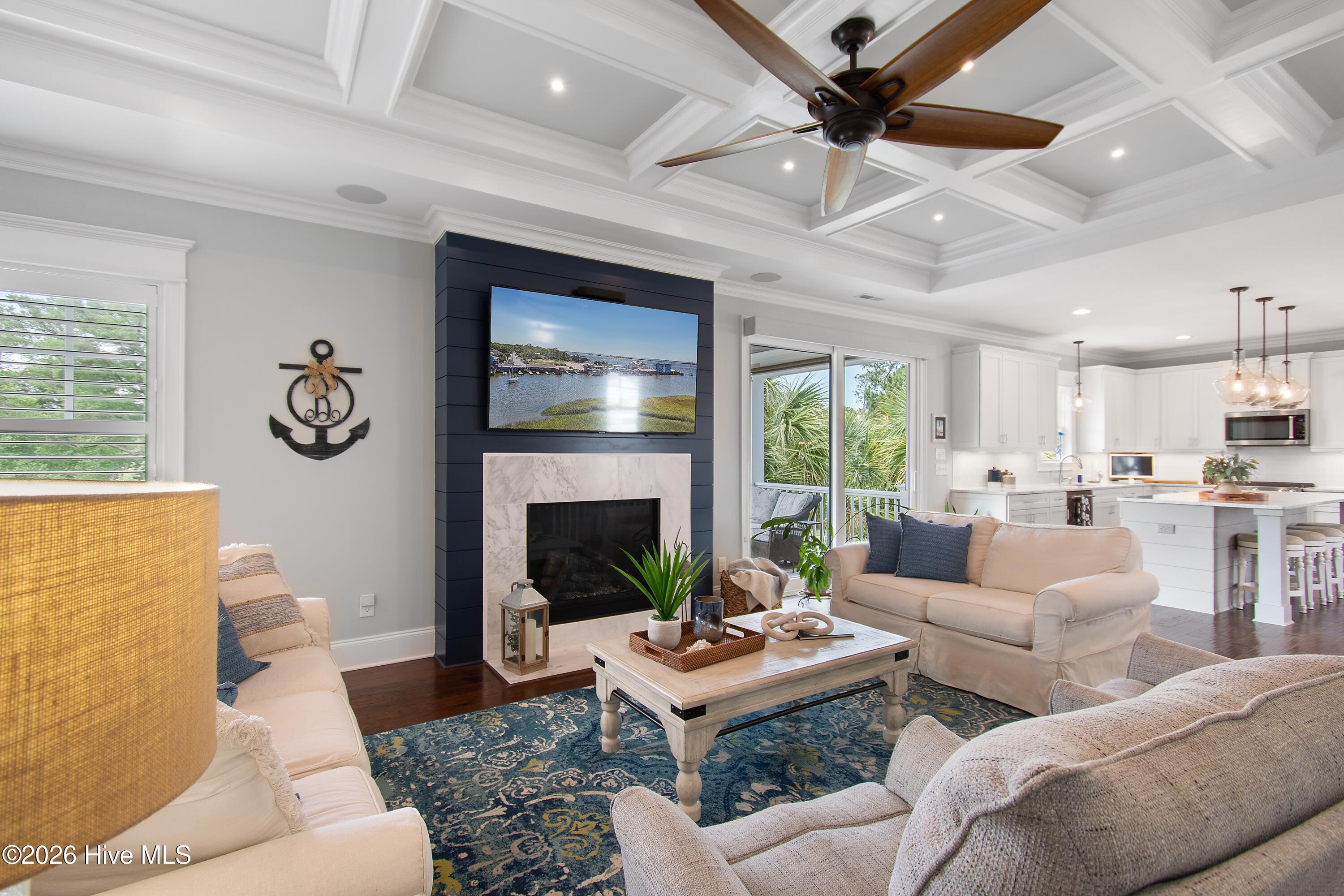 971 Softwind Way