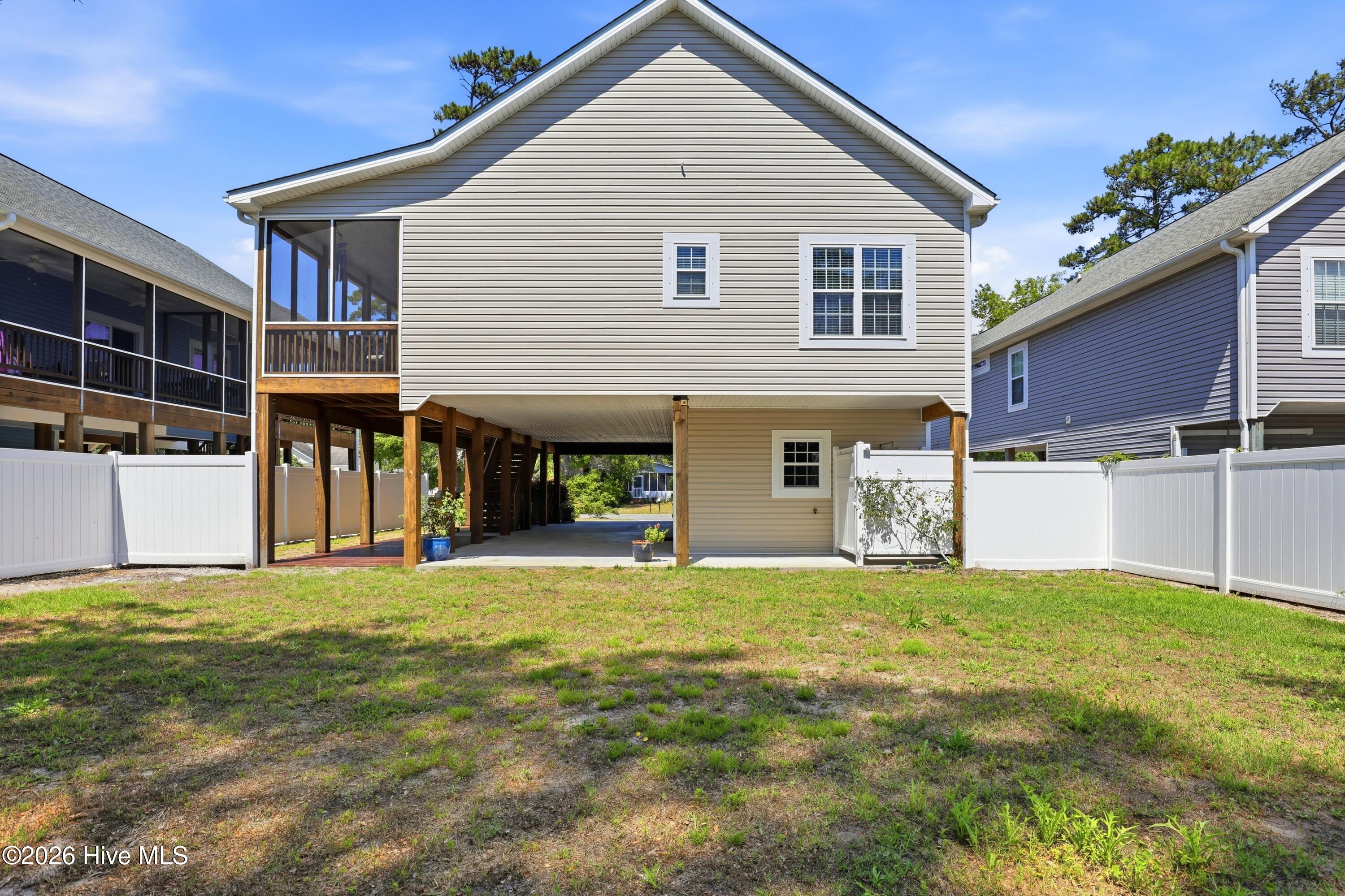 332 NE 52nd Street