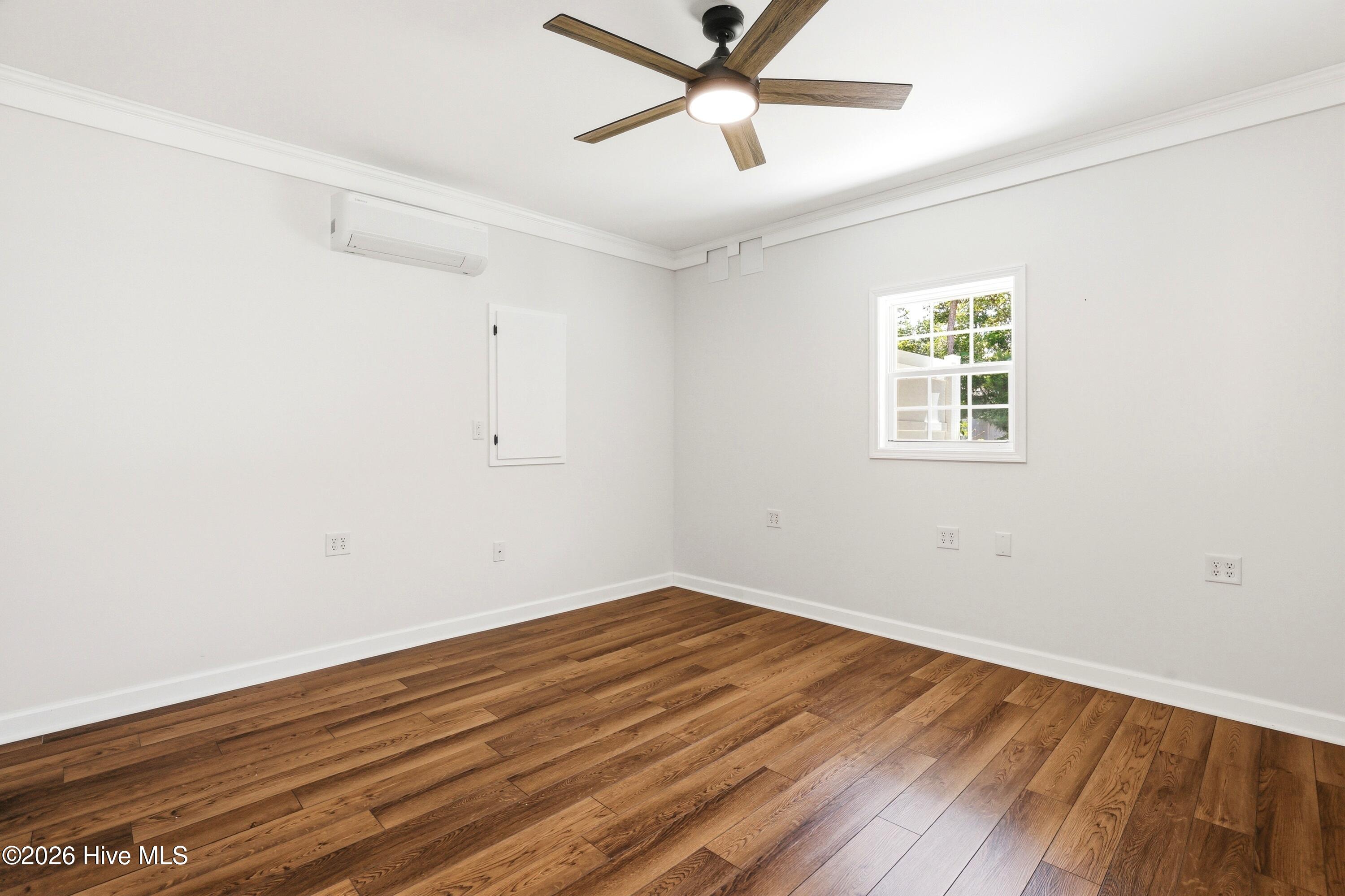 332 NE 52nd Street