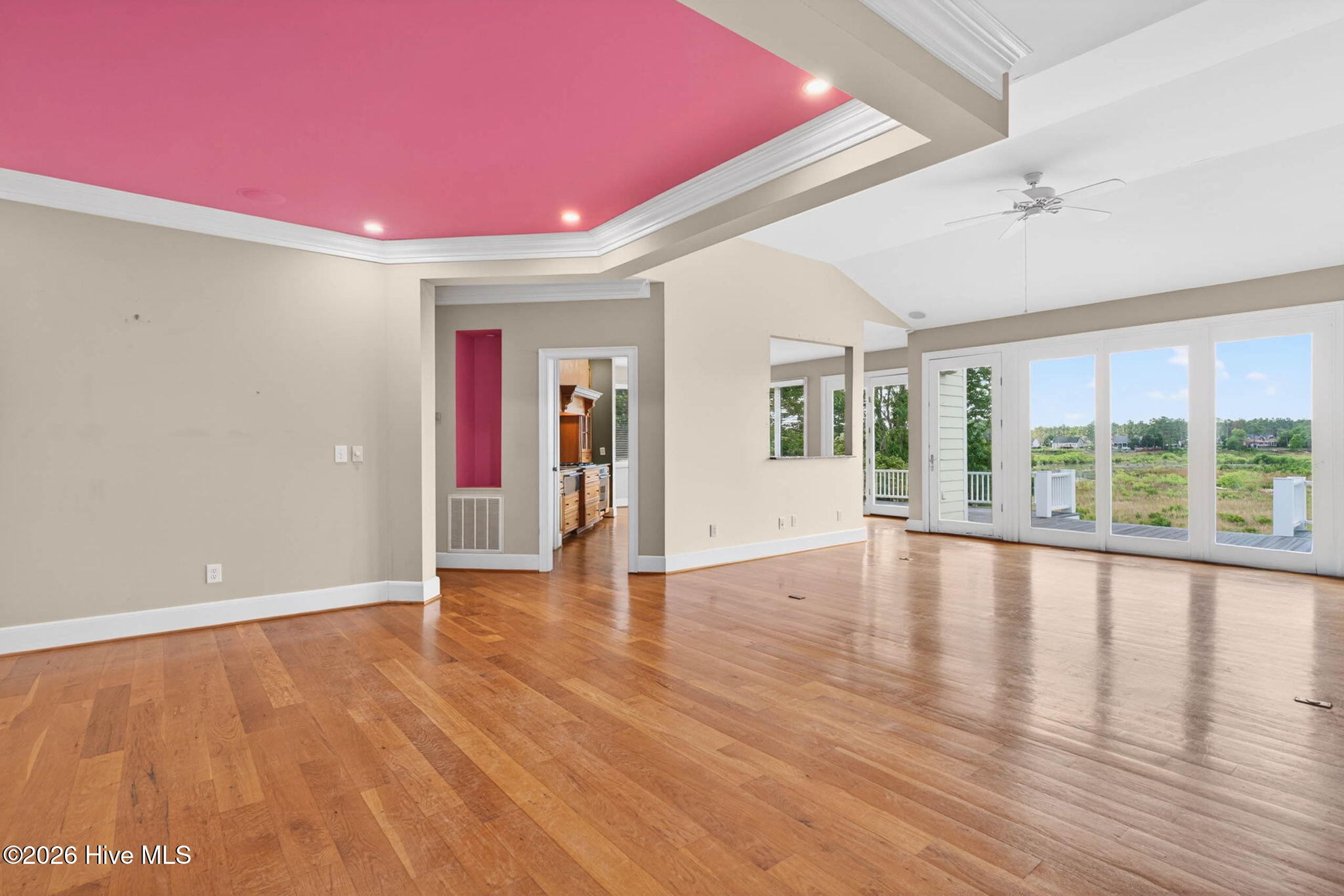 1410 N Shore Drive