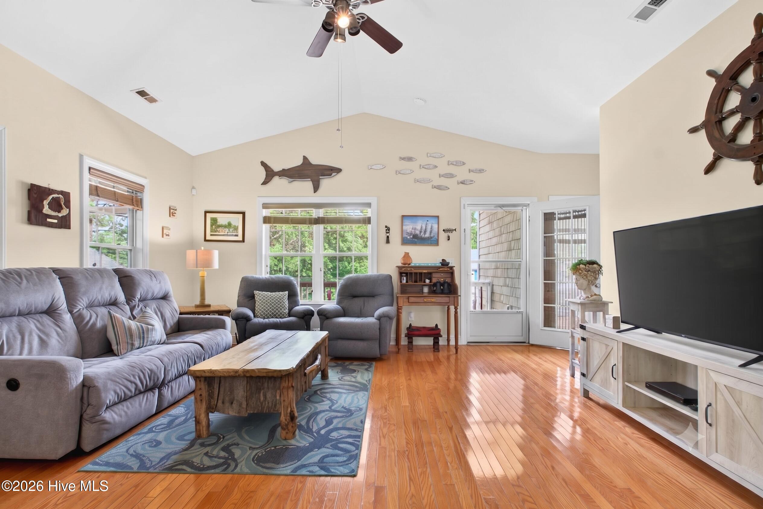 306 NE 46th Street