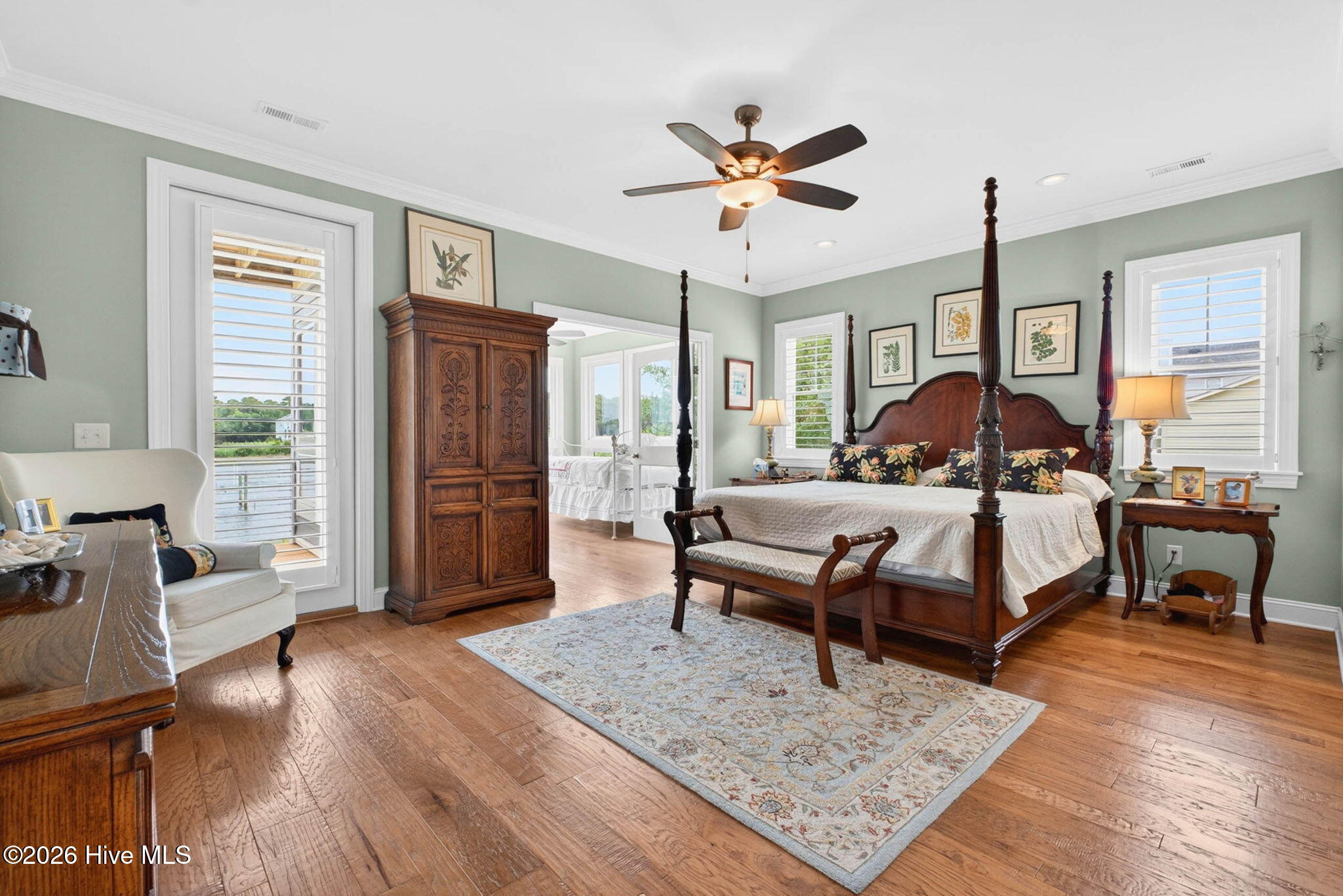 3808 E Yacht Drive