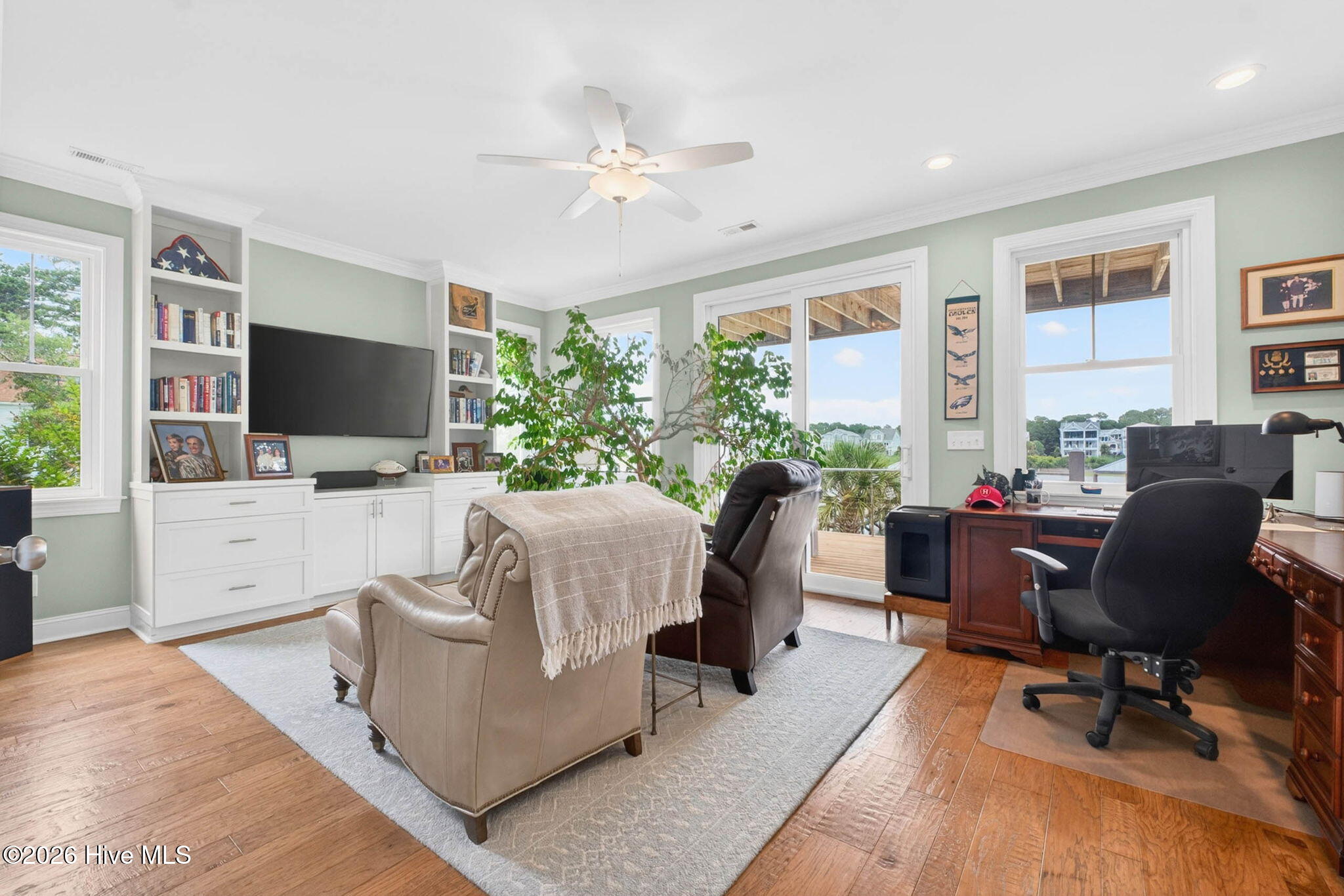 3808 E Yacht Drive