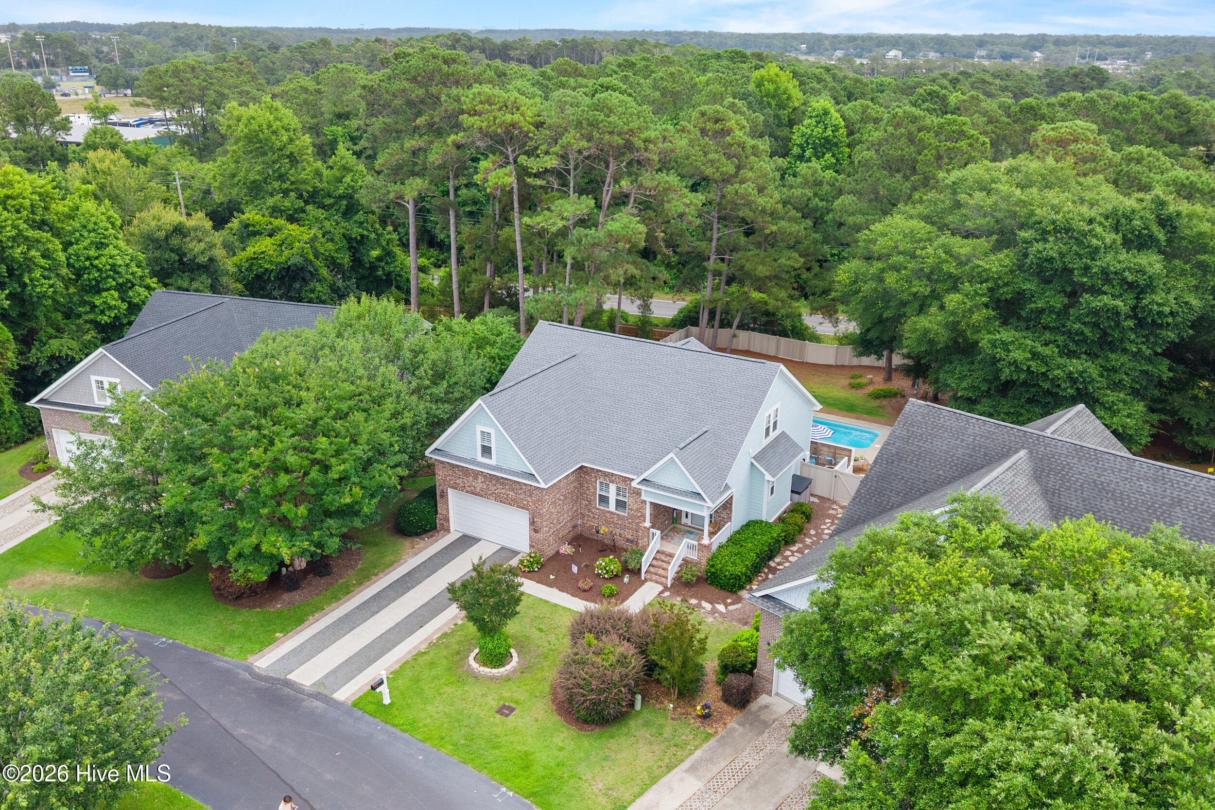 5068 Glen Cove Drive SE