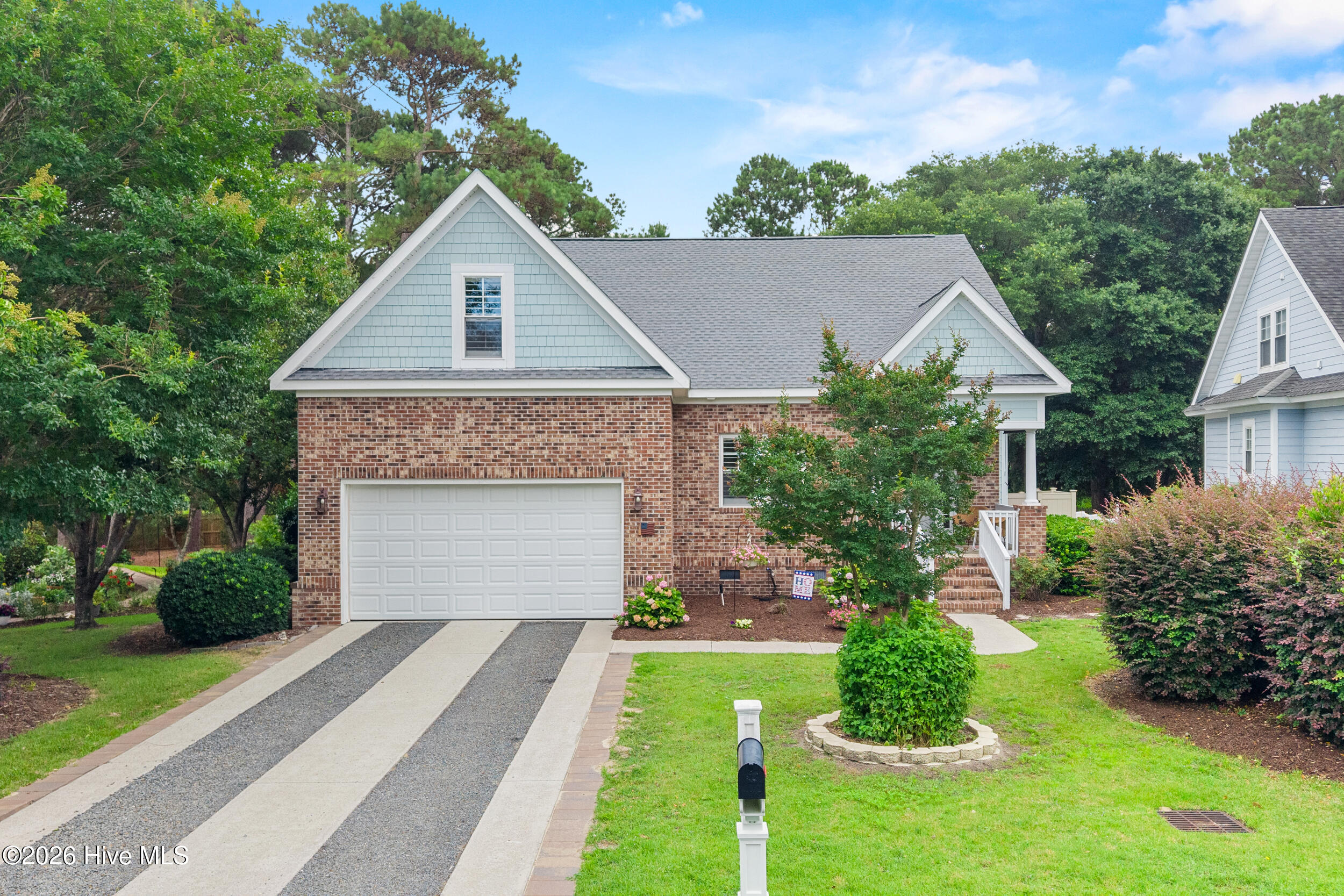 5068 Glen Cove Drive SE
