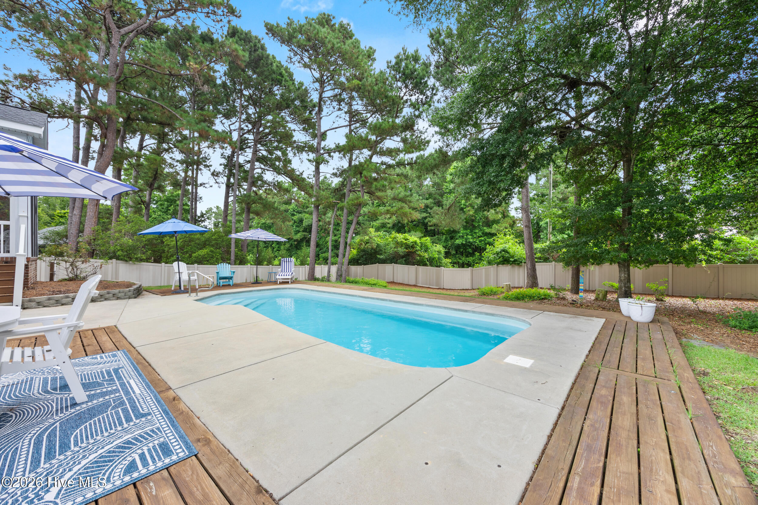 5068 Glen Cove Drive SE