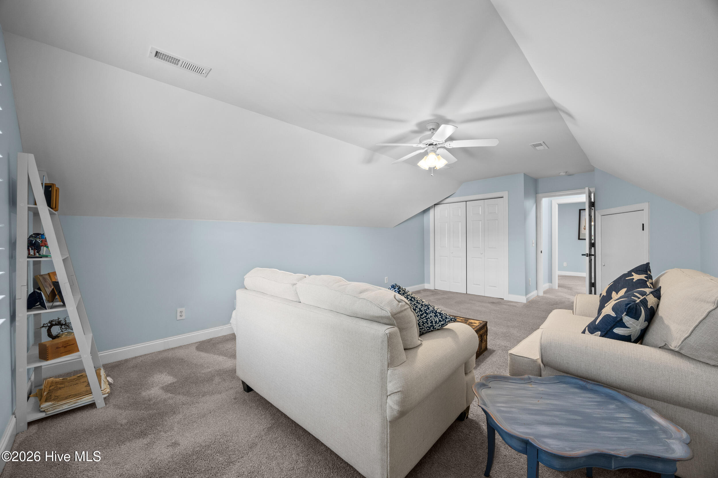 5068 Glen Cove Drive SE