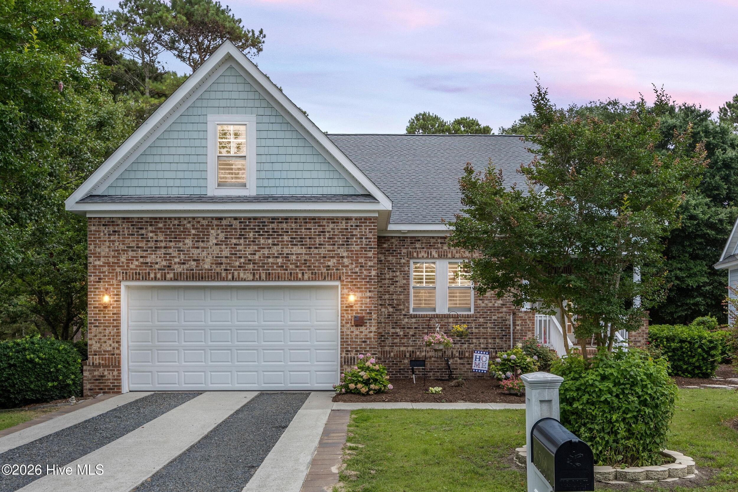 5068 Glen Cove Drive SE