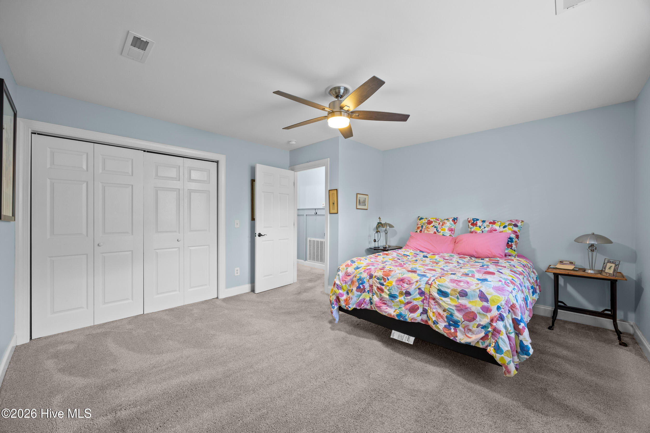 5068 Glen Cove Drive SE