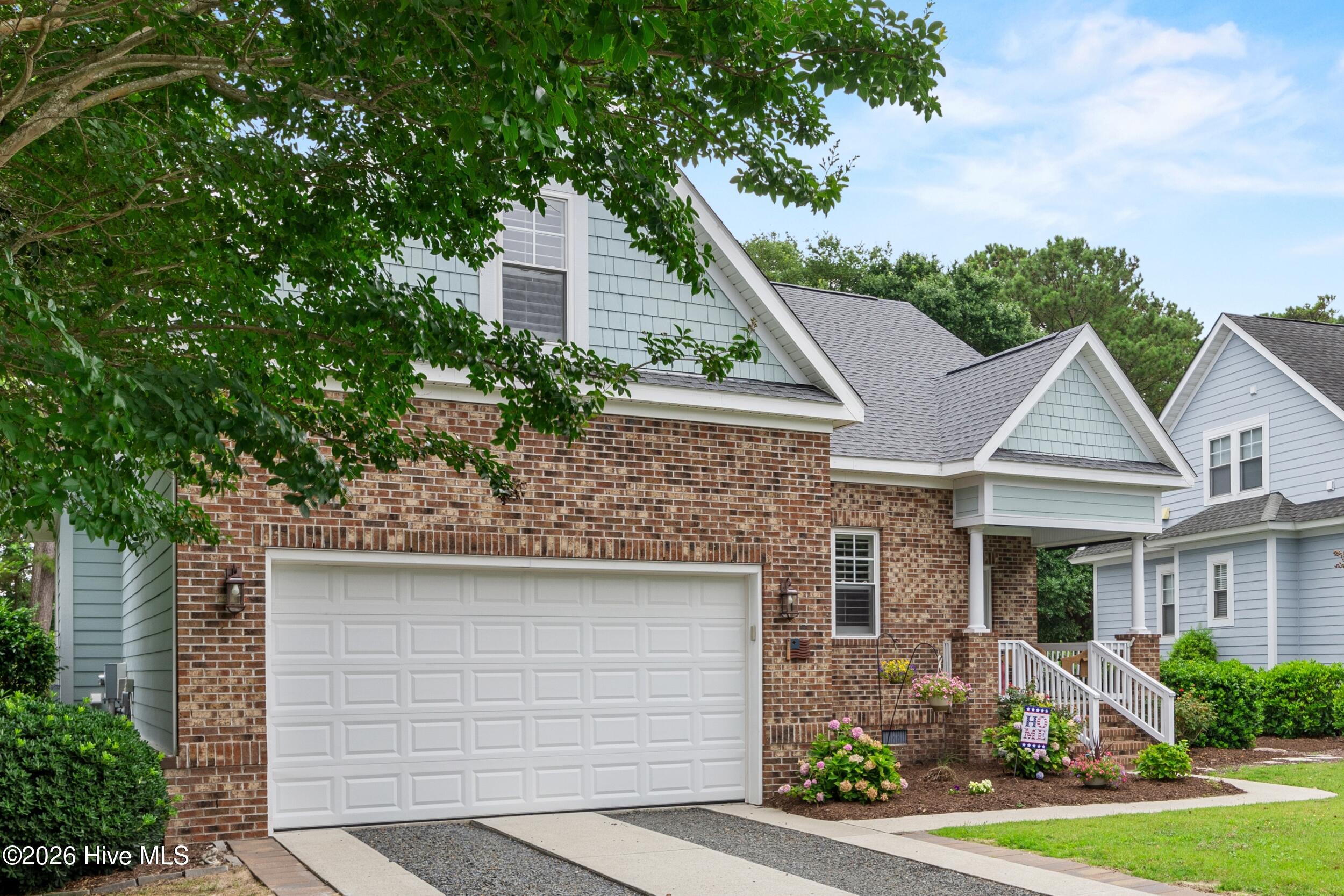 5068 Glen Cove Drive SE