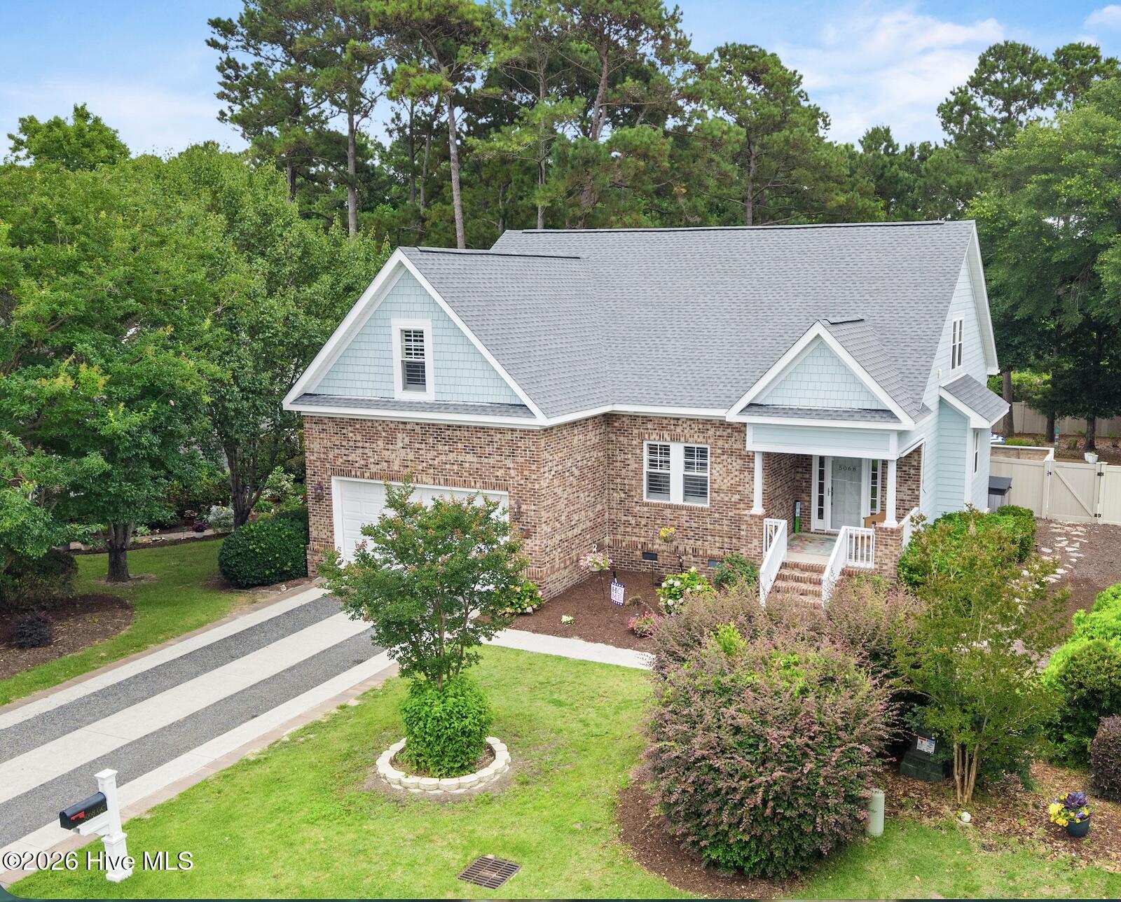 5068 Glen Cove Drive SE