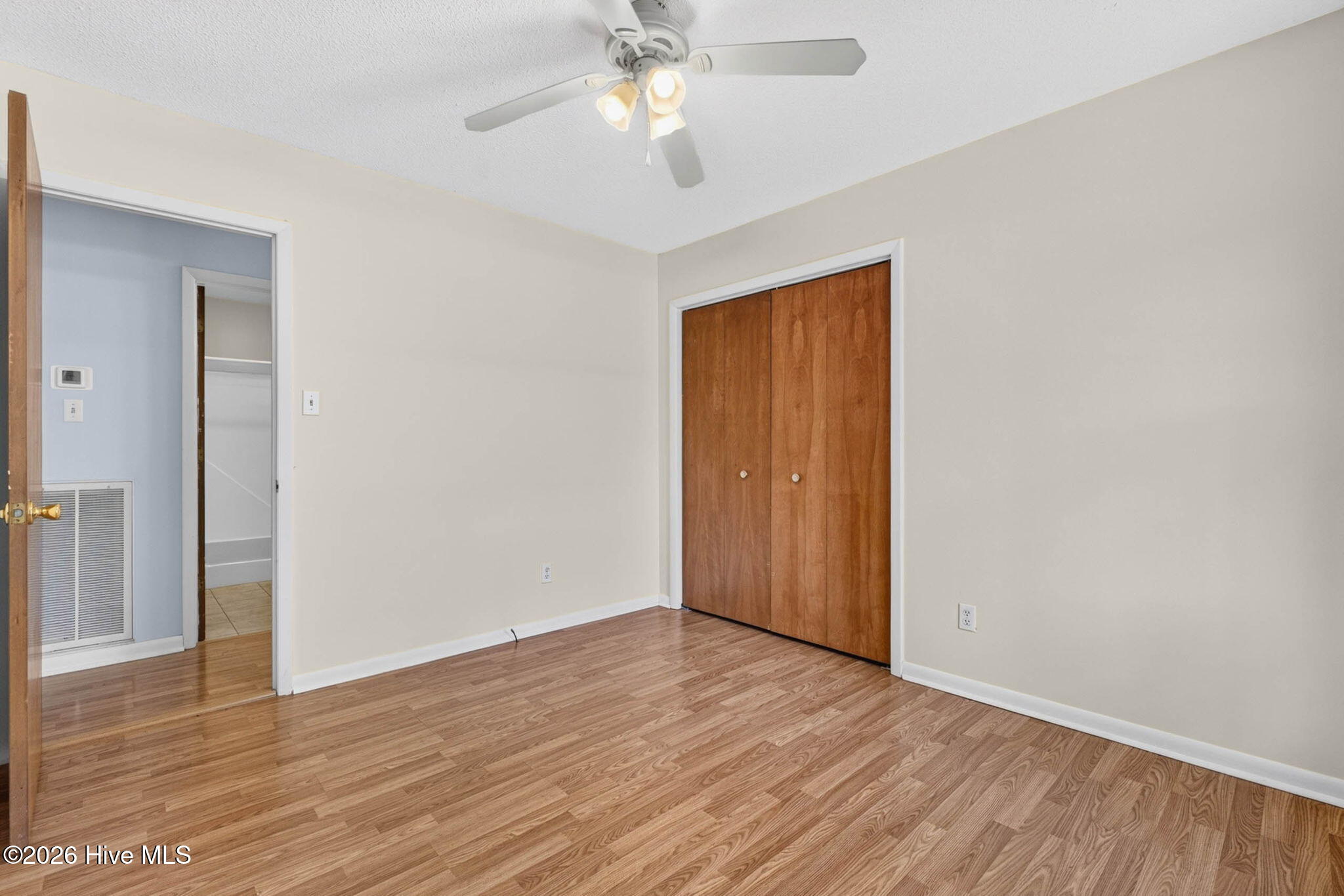 225 E 11th Street E