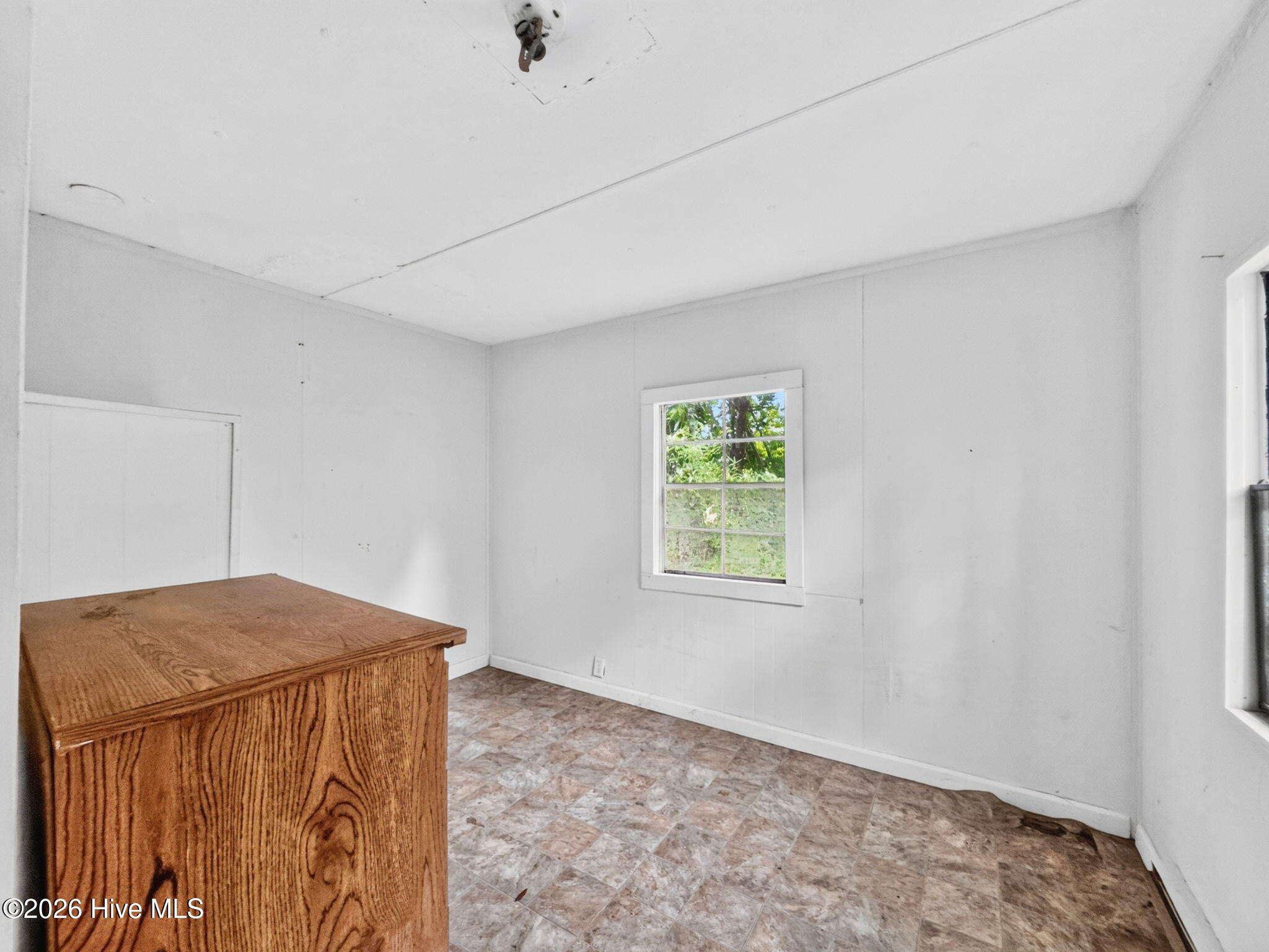 4163 9th Street SE
