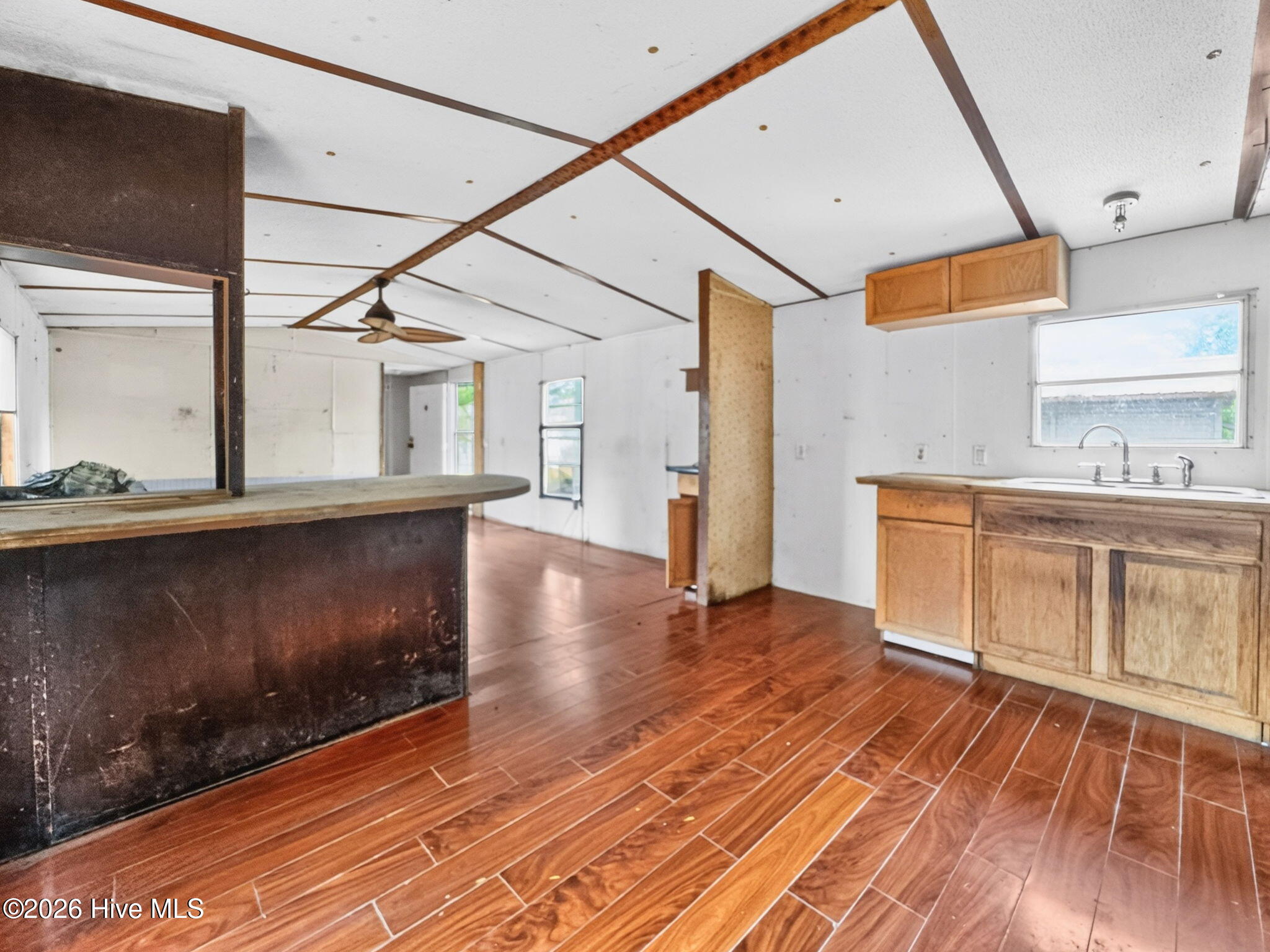 4159 9th Street SE