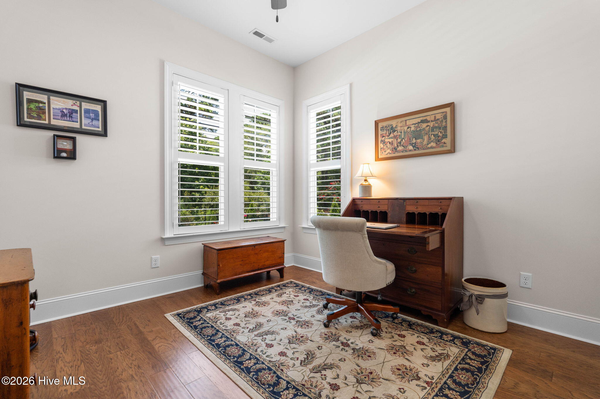 2736 Cedar Crest Drive