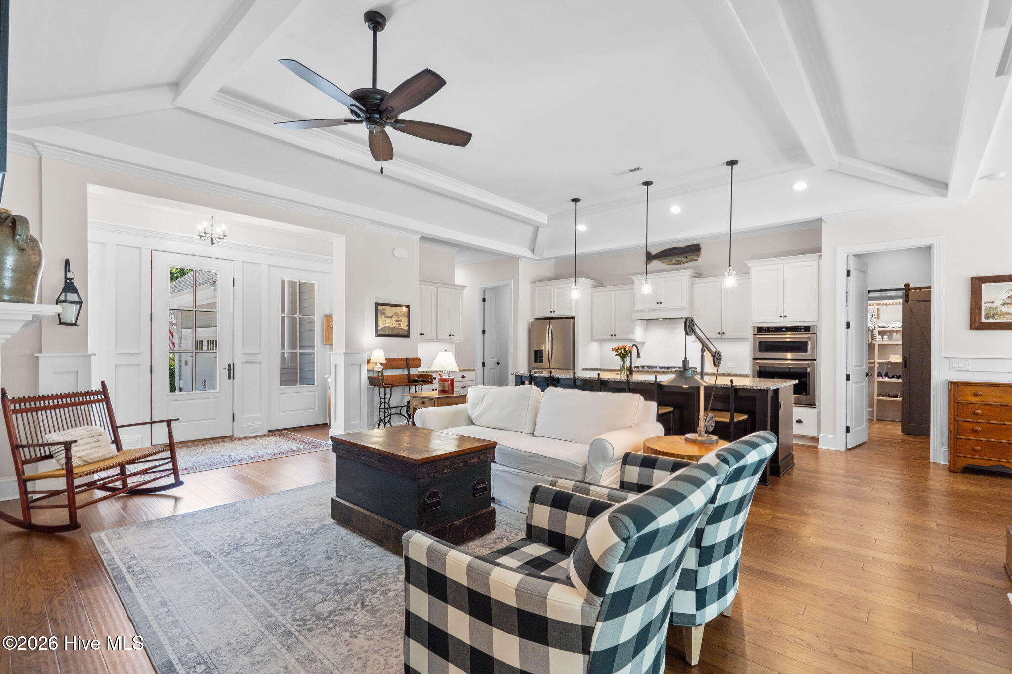 2736 Cedar Crest Drive
