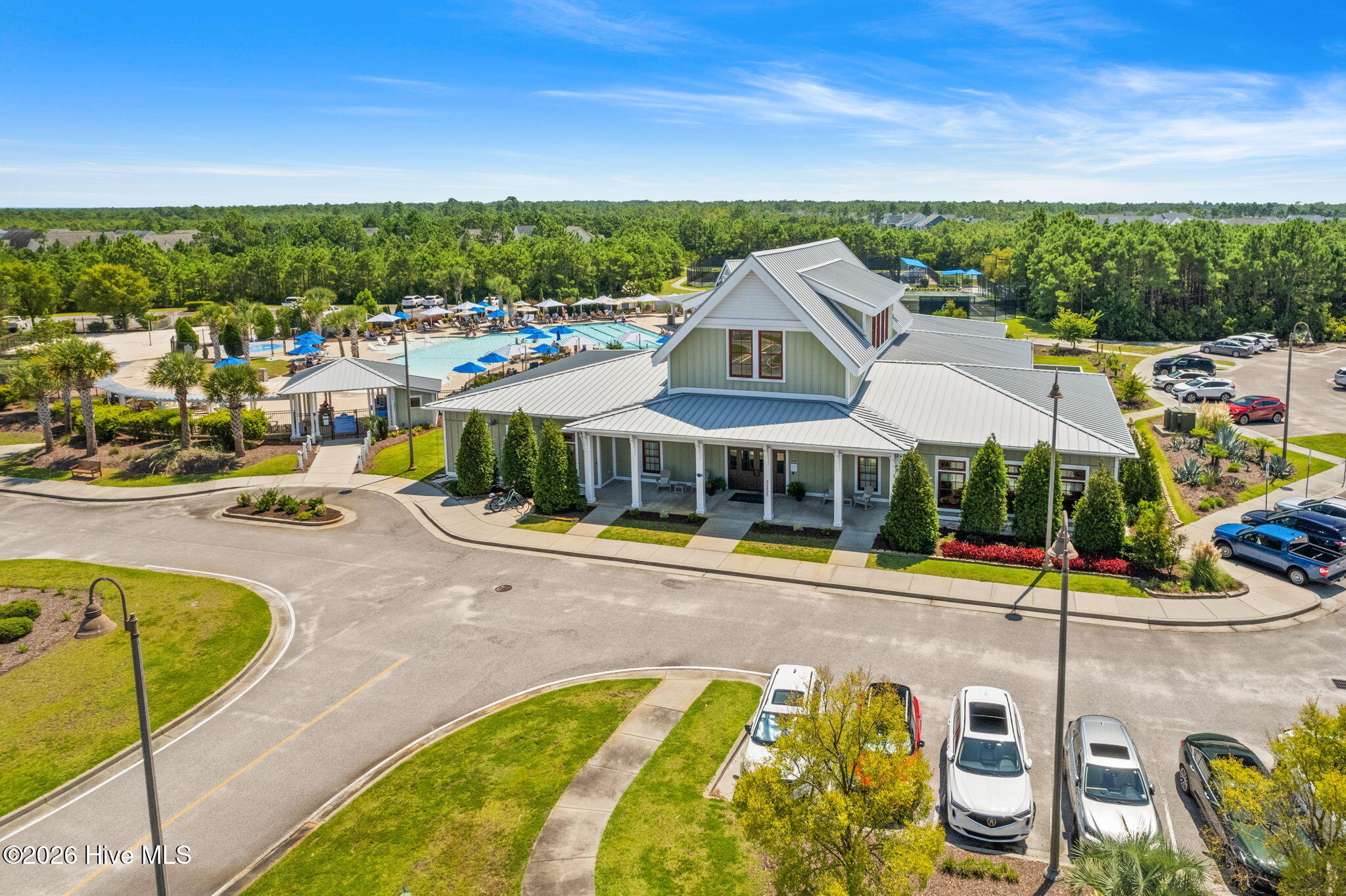 2736 Cedar Crest Drive