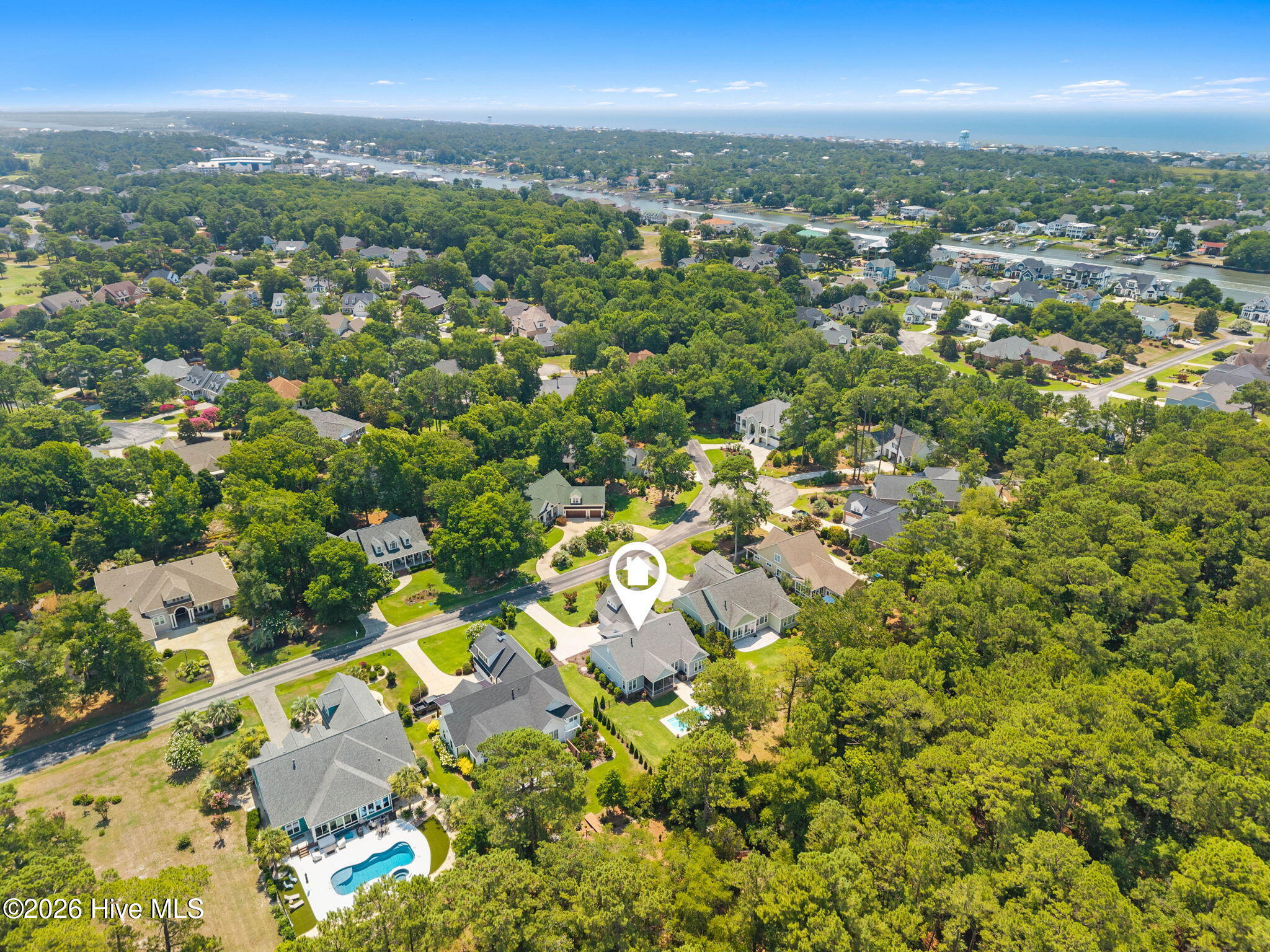 2736 Cedar Crest Drive
