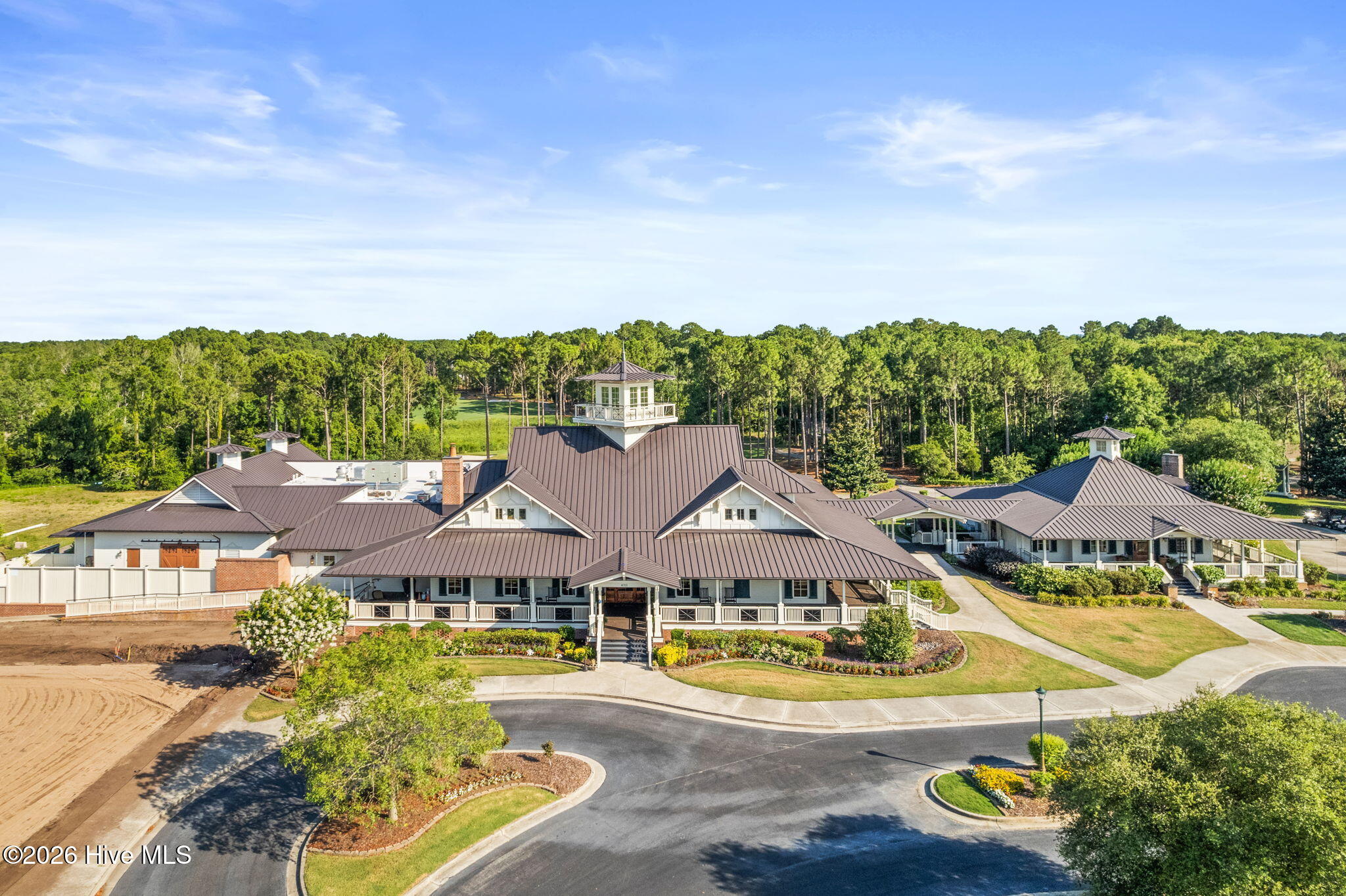 2736 Cedar Crest Drive