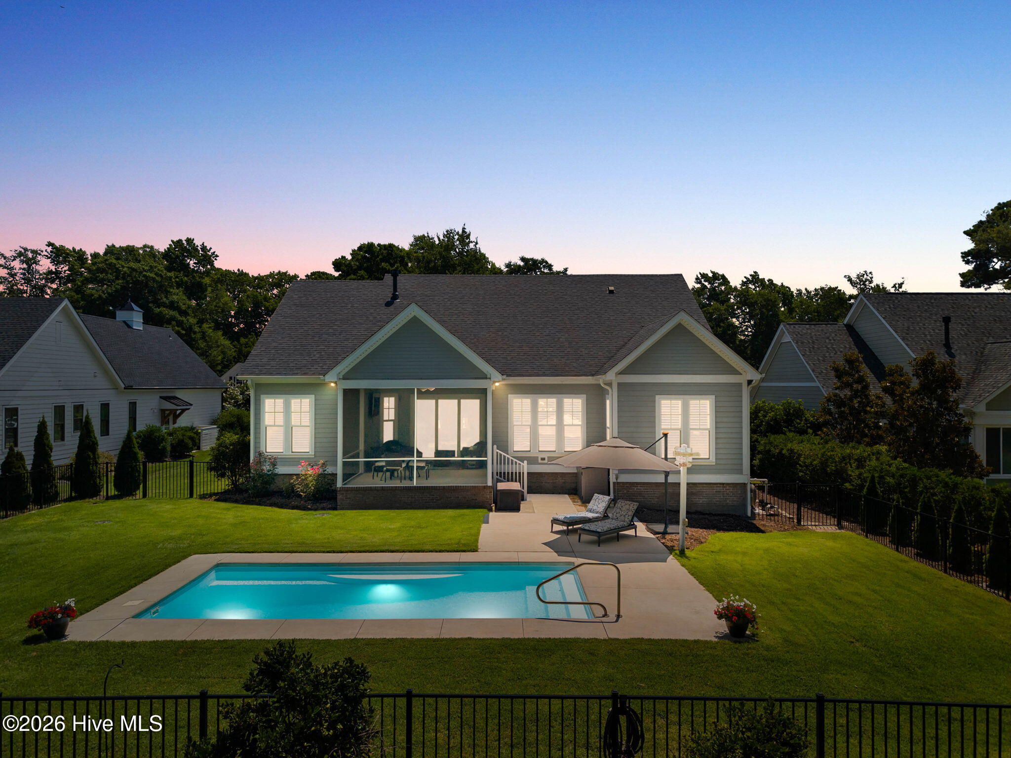 2736 Cedar Crest Drive