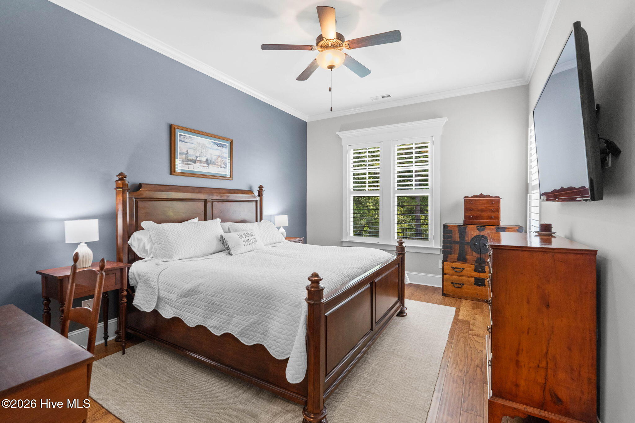 2736 Cedar Crest Drive