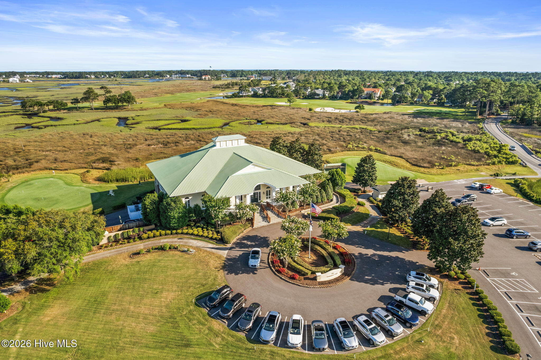 2736 Cedar Crest Drive