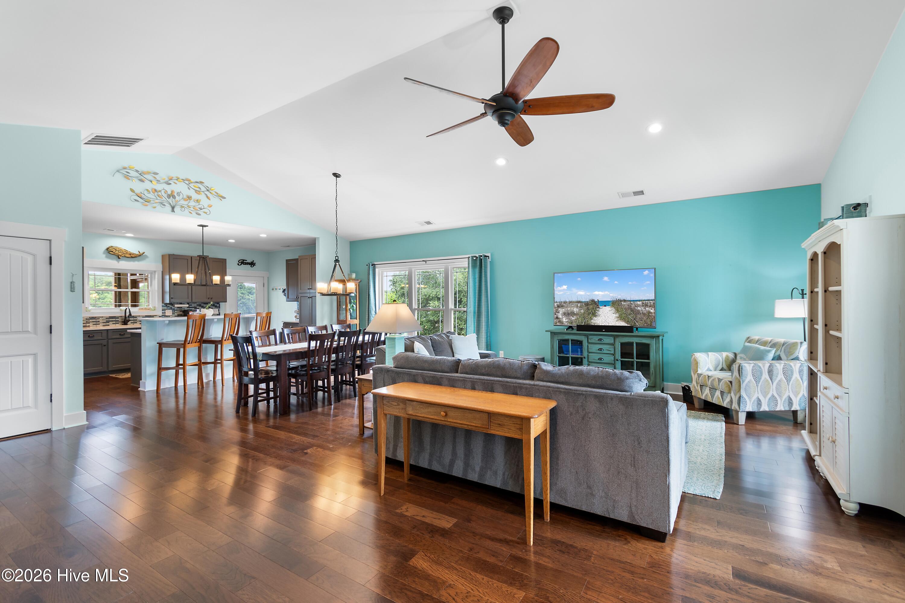 1308 E Yacht Drive