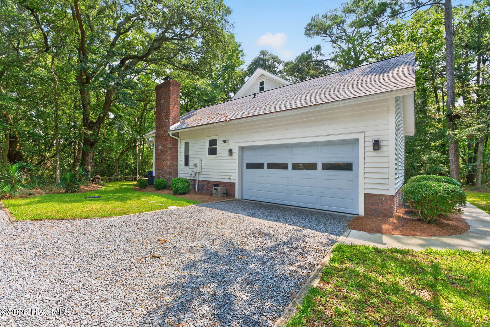 5933 Dutchman Creek Road