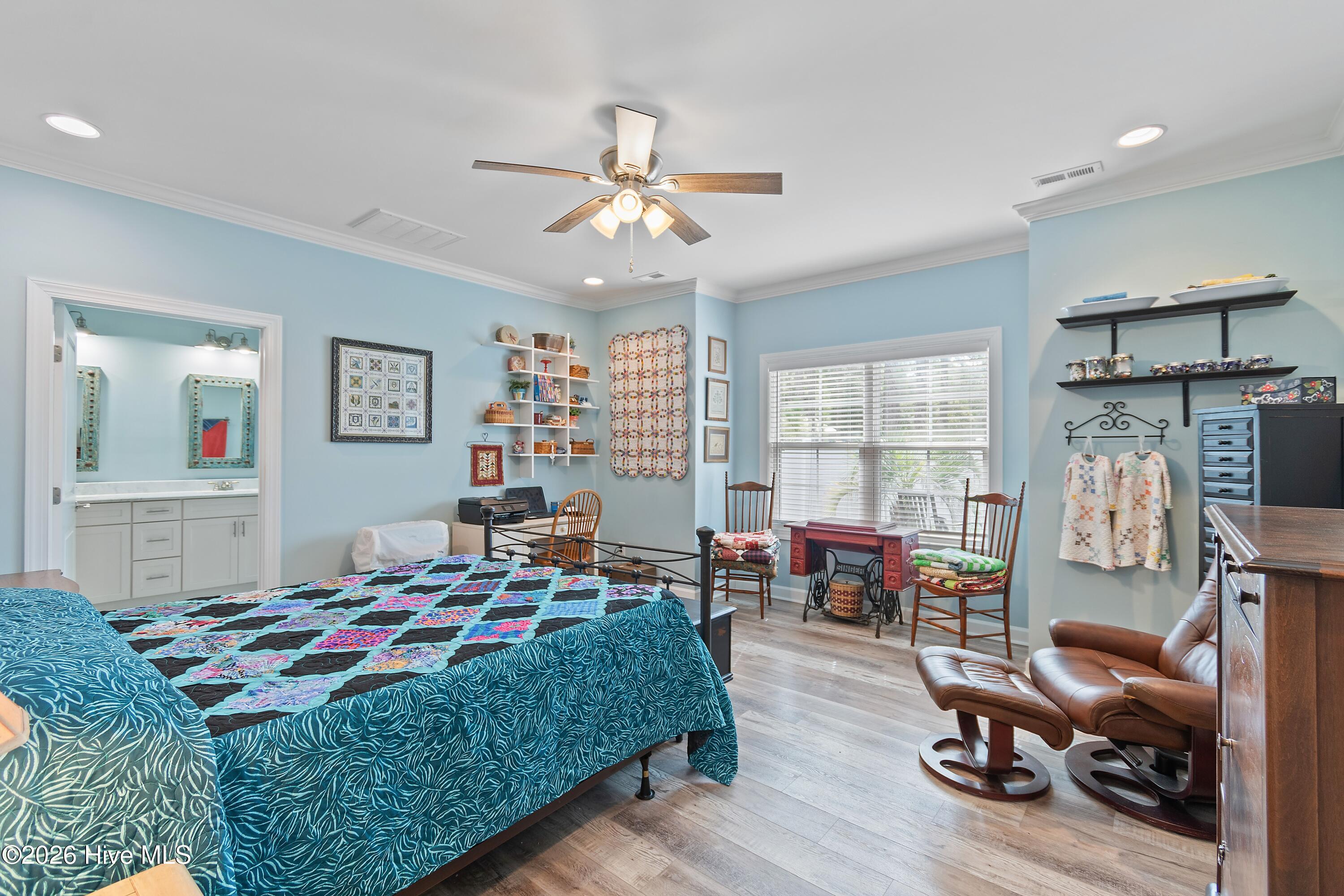 898 Boros Road