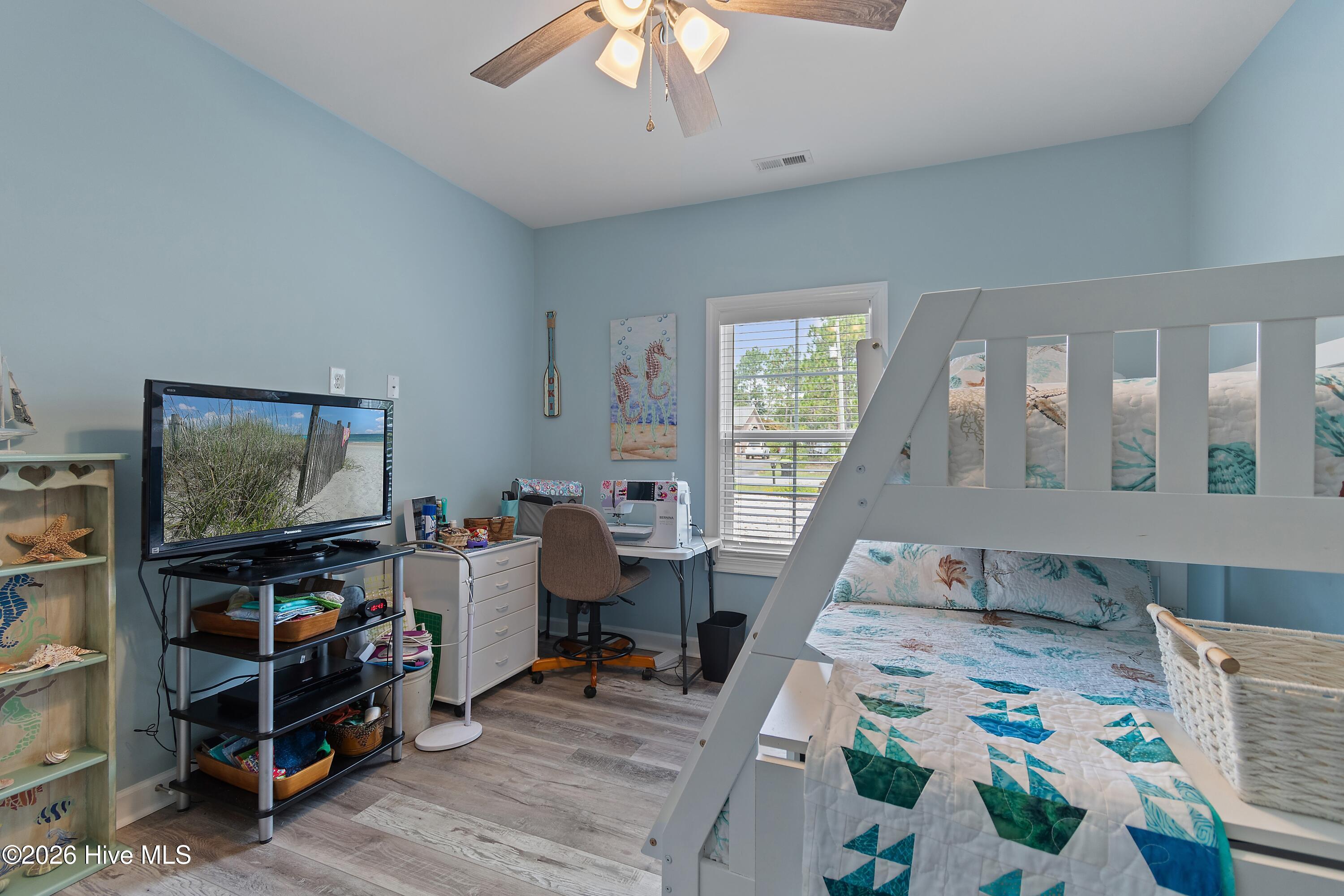 898 Boros Road