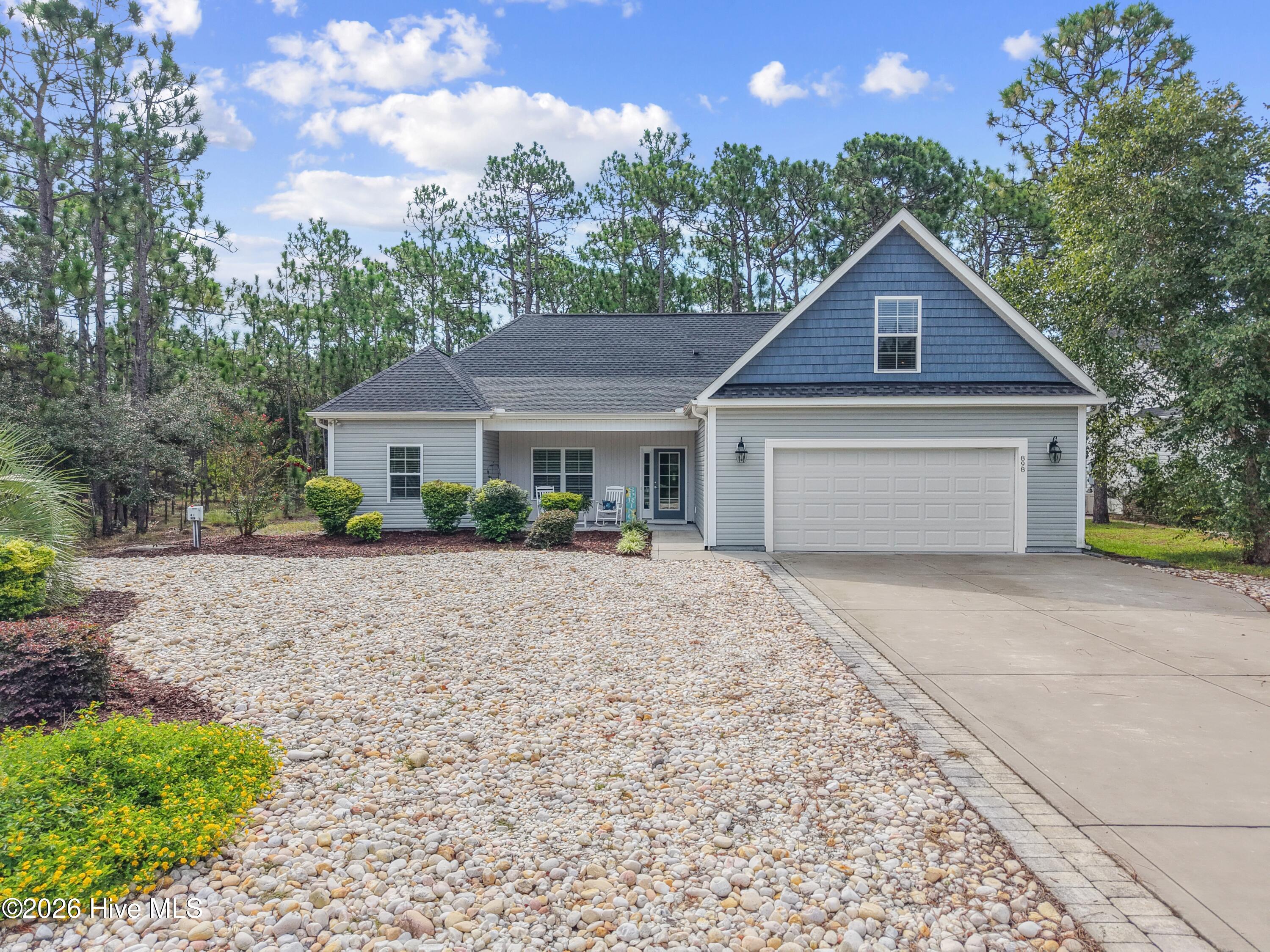 898 Boros Road