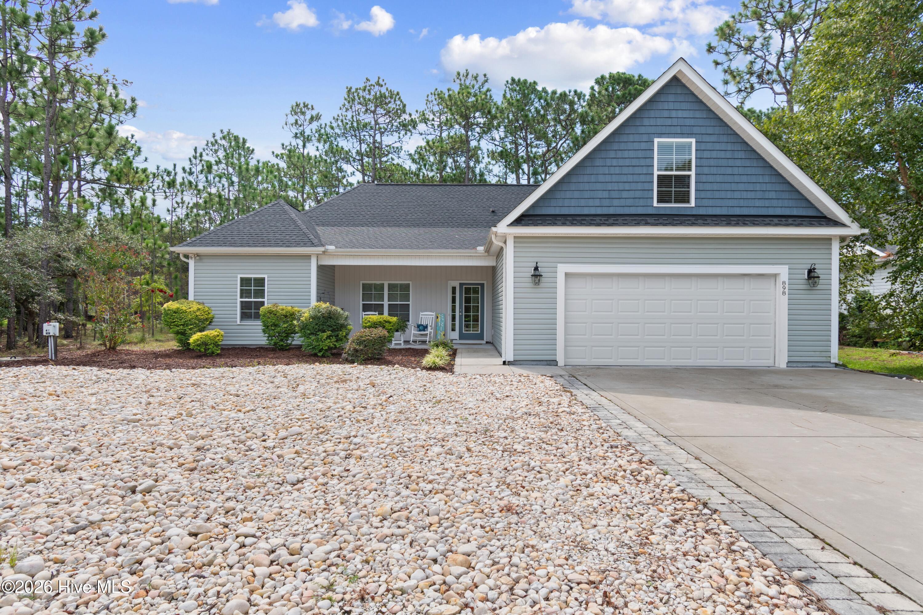 898 Boros Road