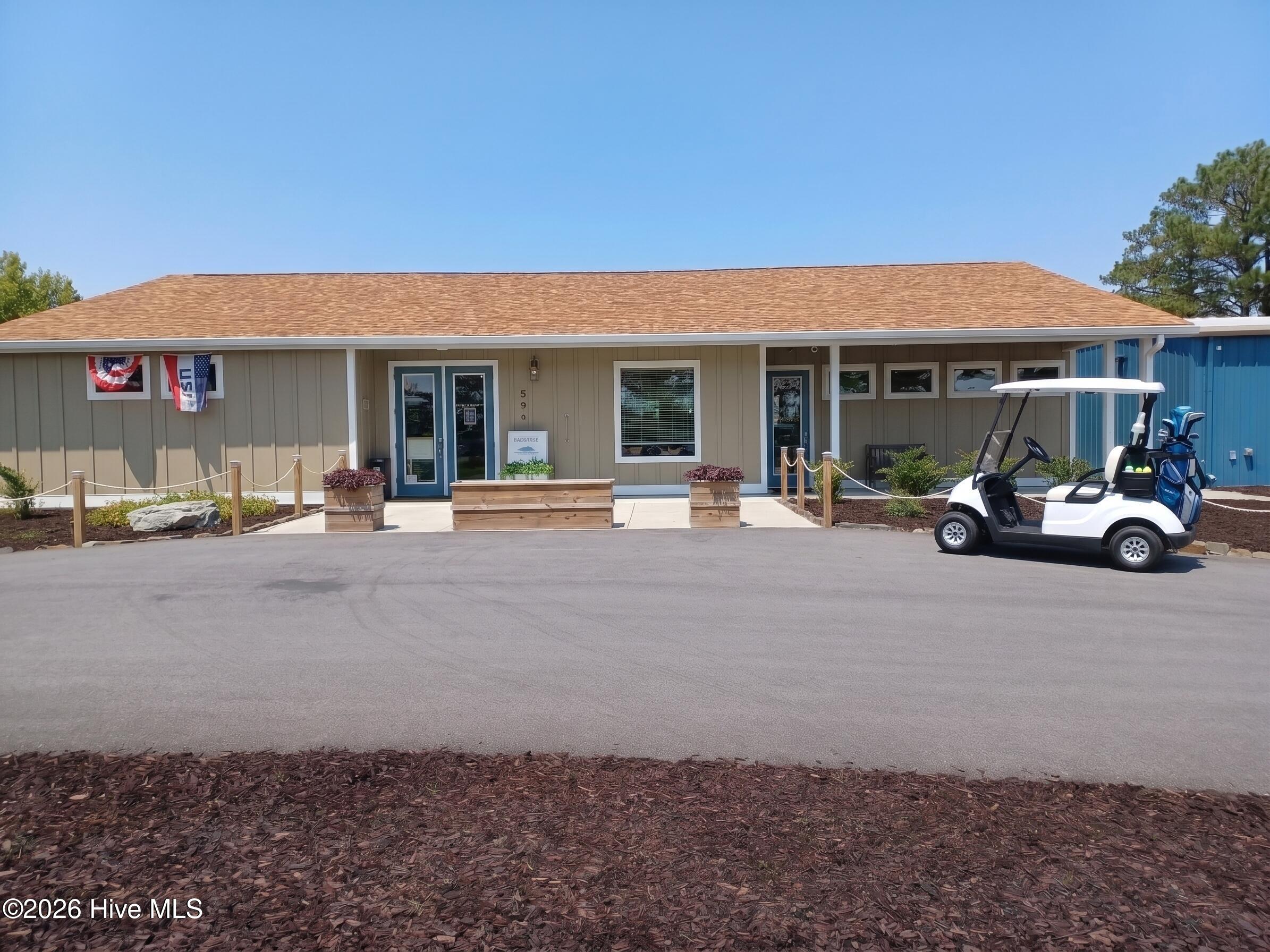898 Boros Road