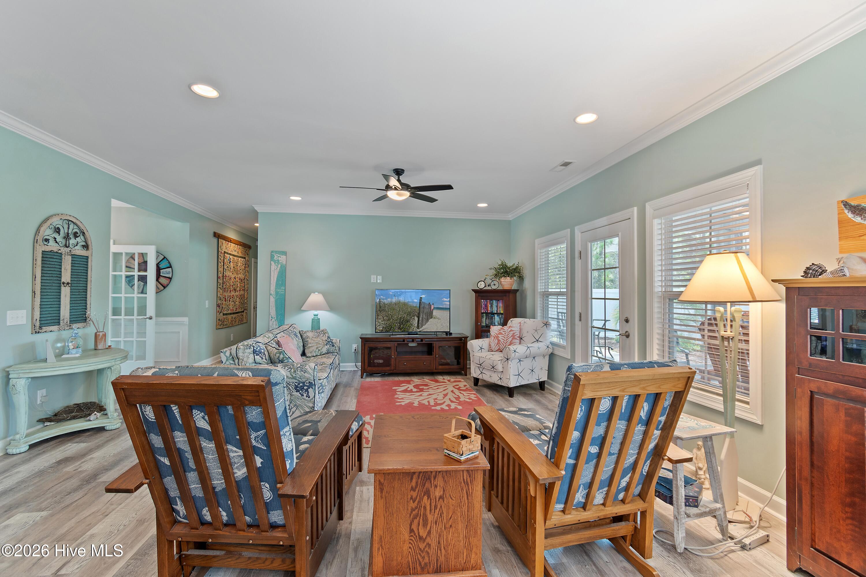 898 Boros Road