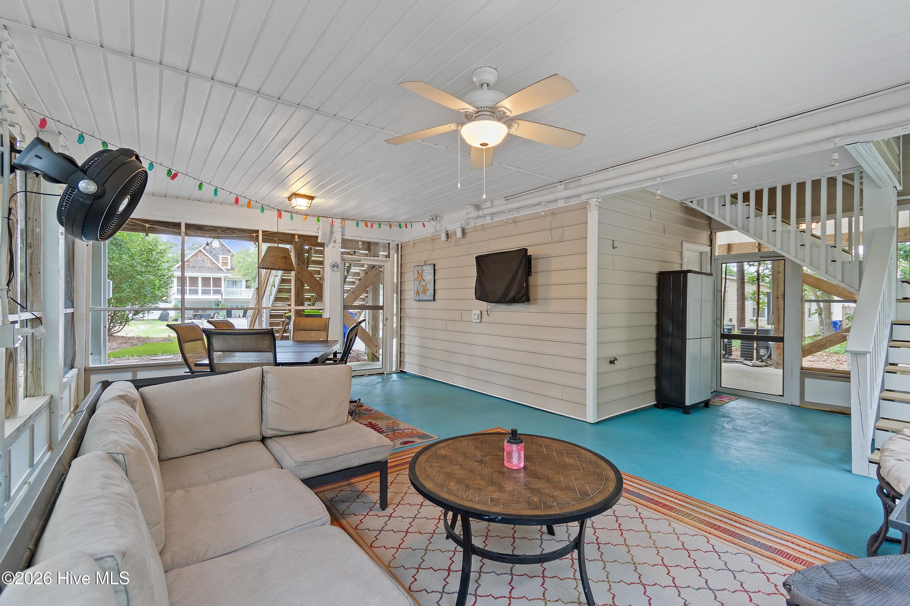 117 NE 33rd Street