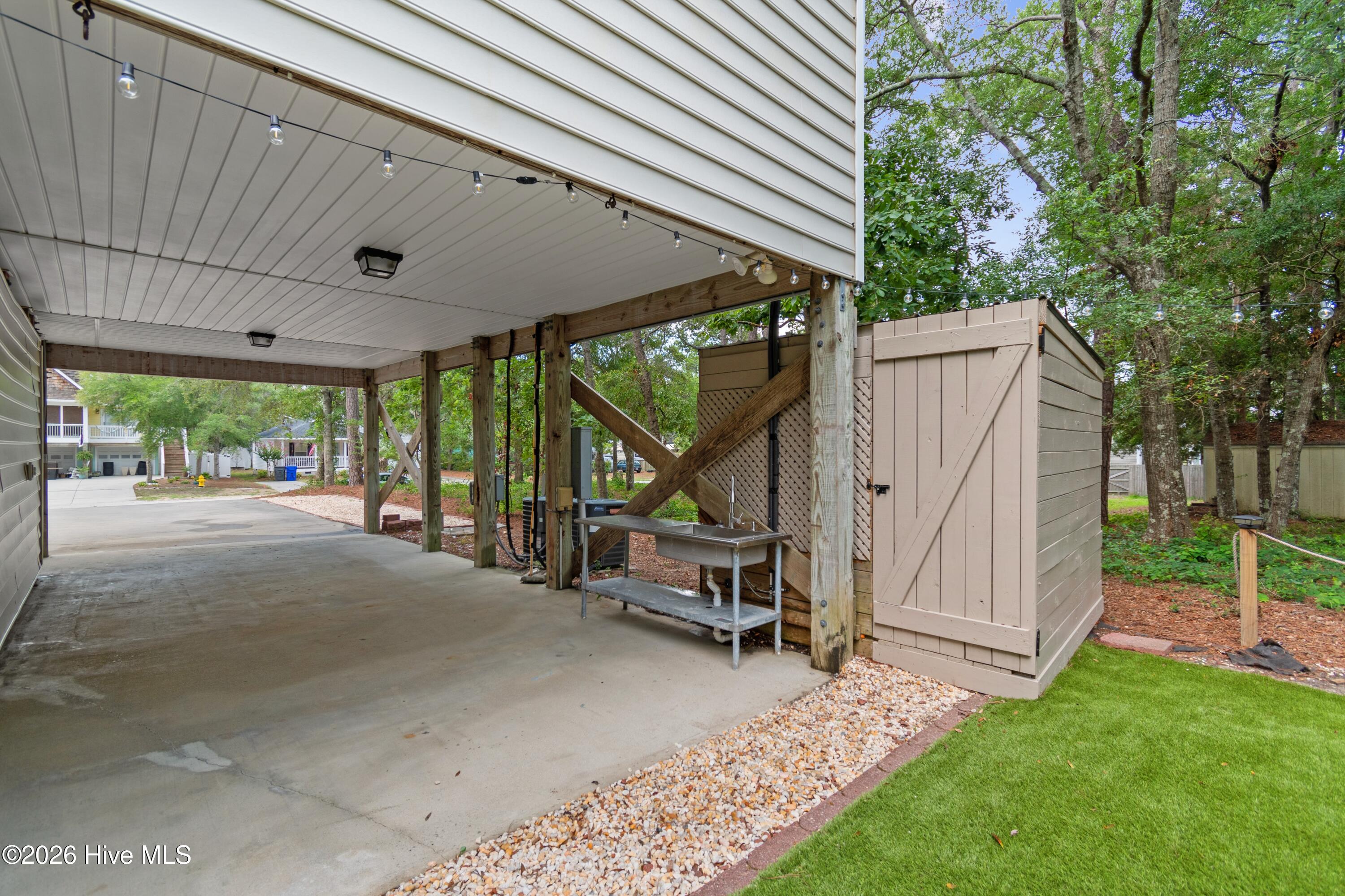 117 NE 33rd Street
