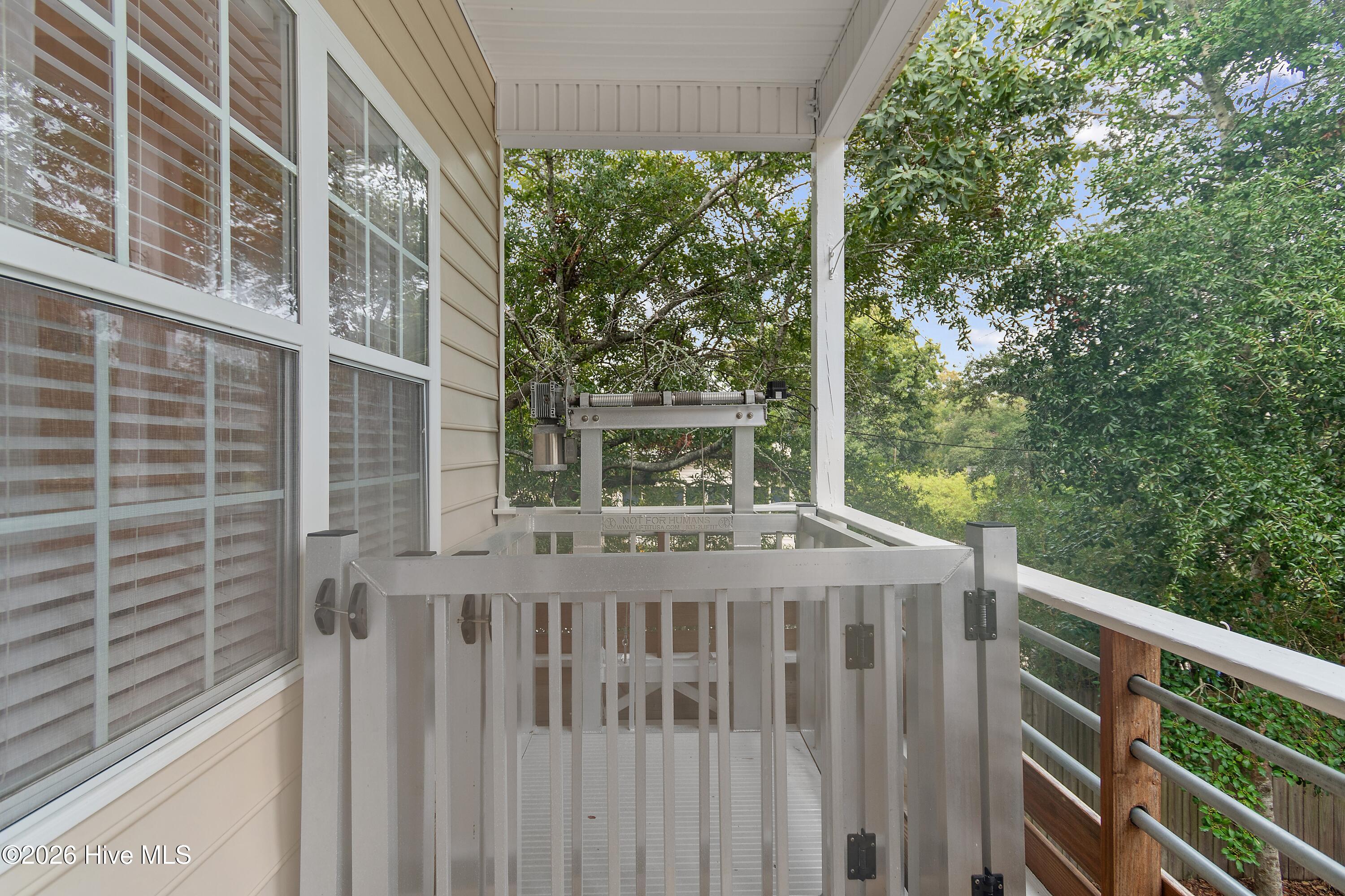 117 NE 33rd Street
