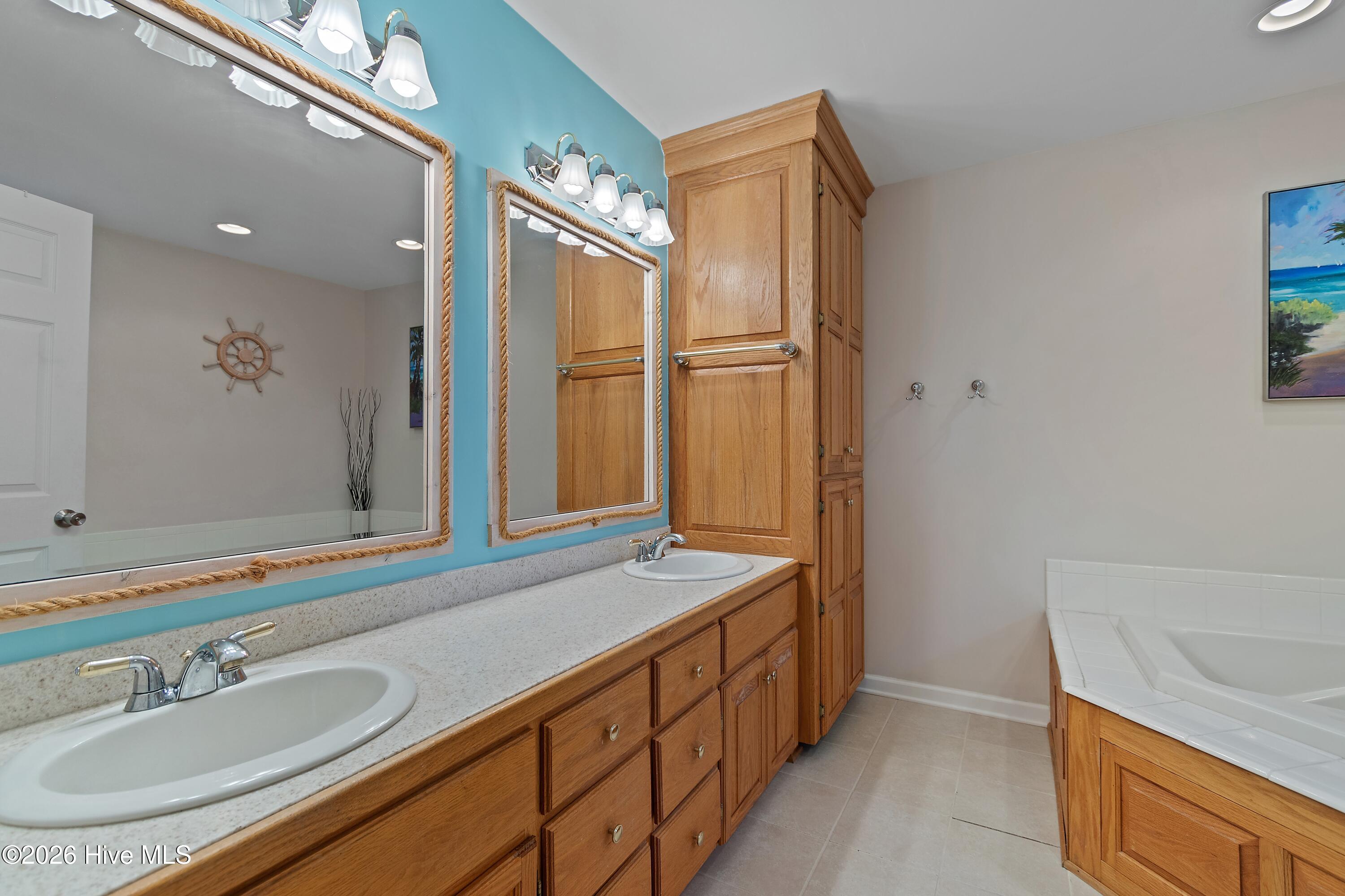 117 NE 33rd Street