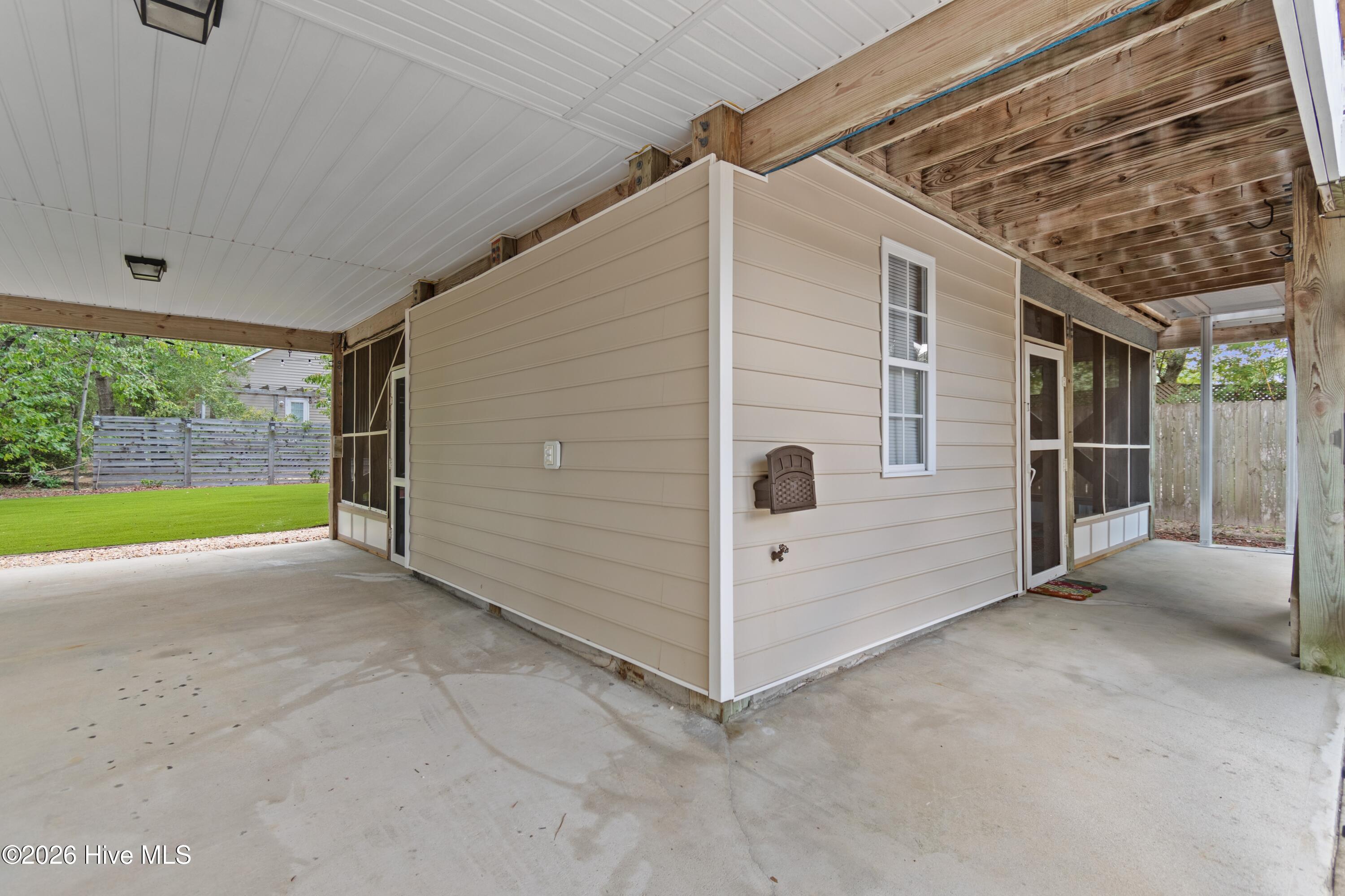 117 NE 33rd Street