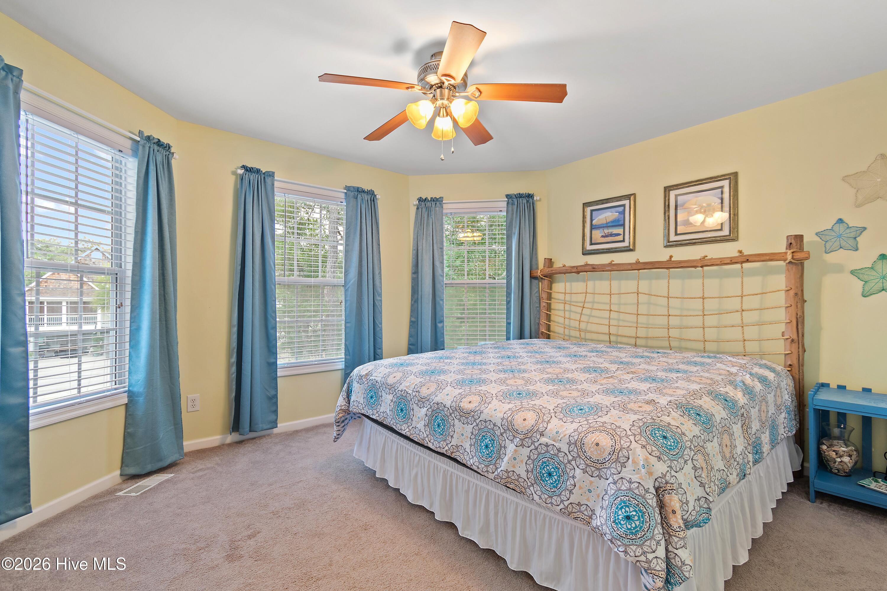 117 NE 33rd Street