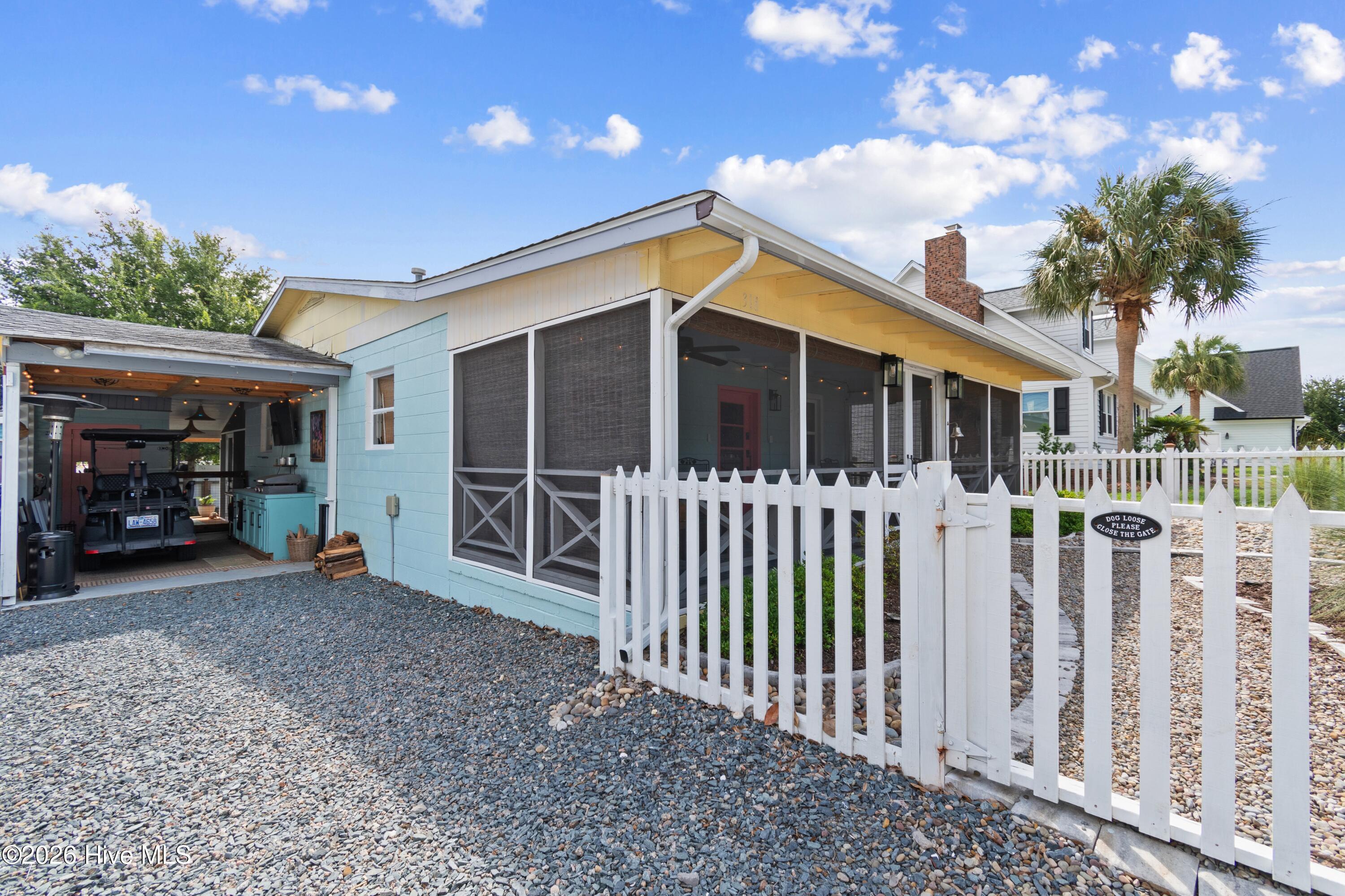 318 NE 58th Street