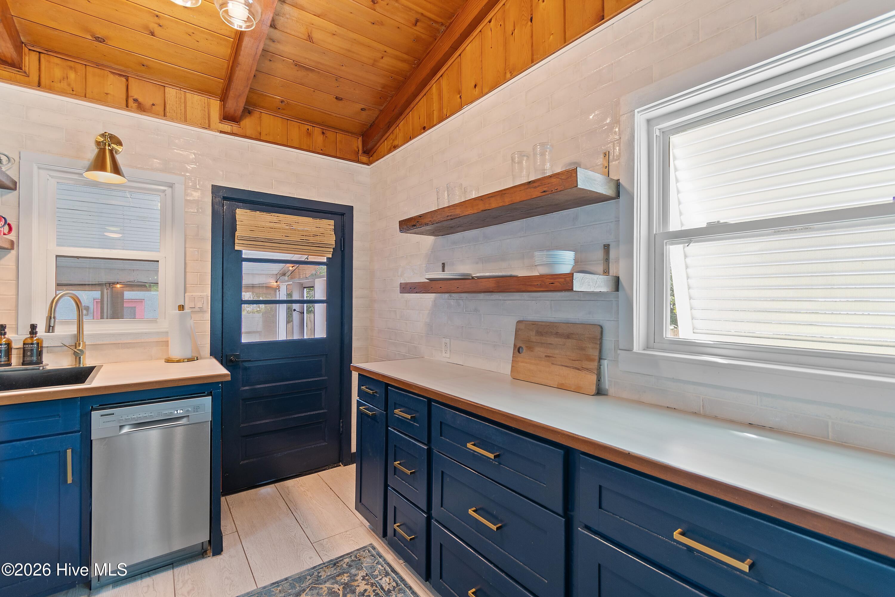 318 NE 58th Street