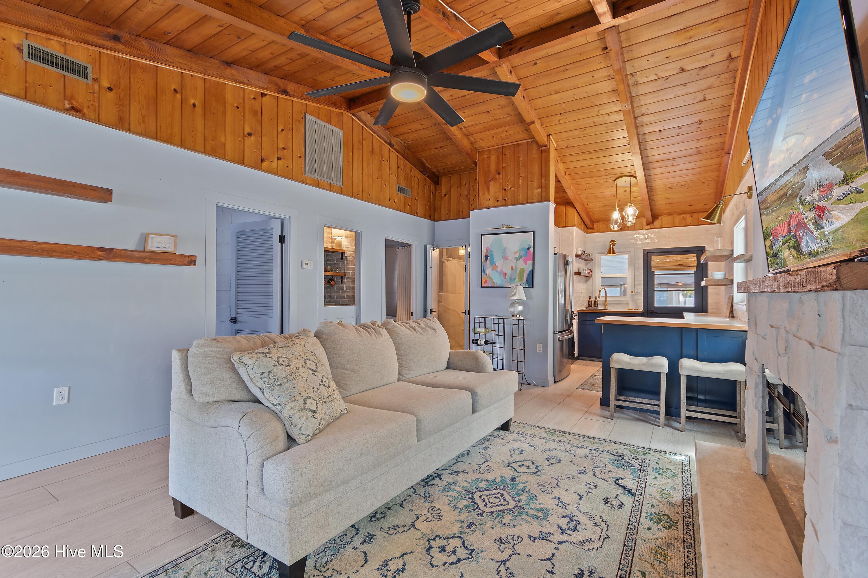 318 NE 58th Street