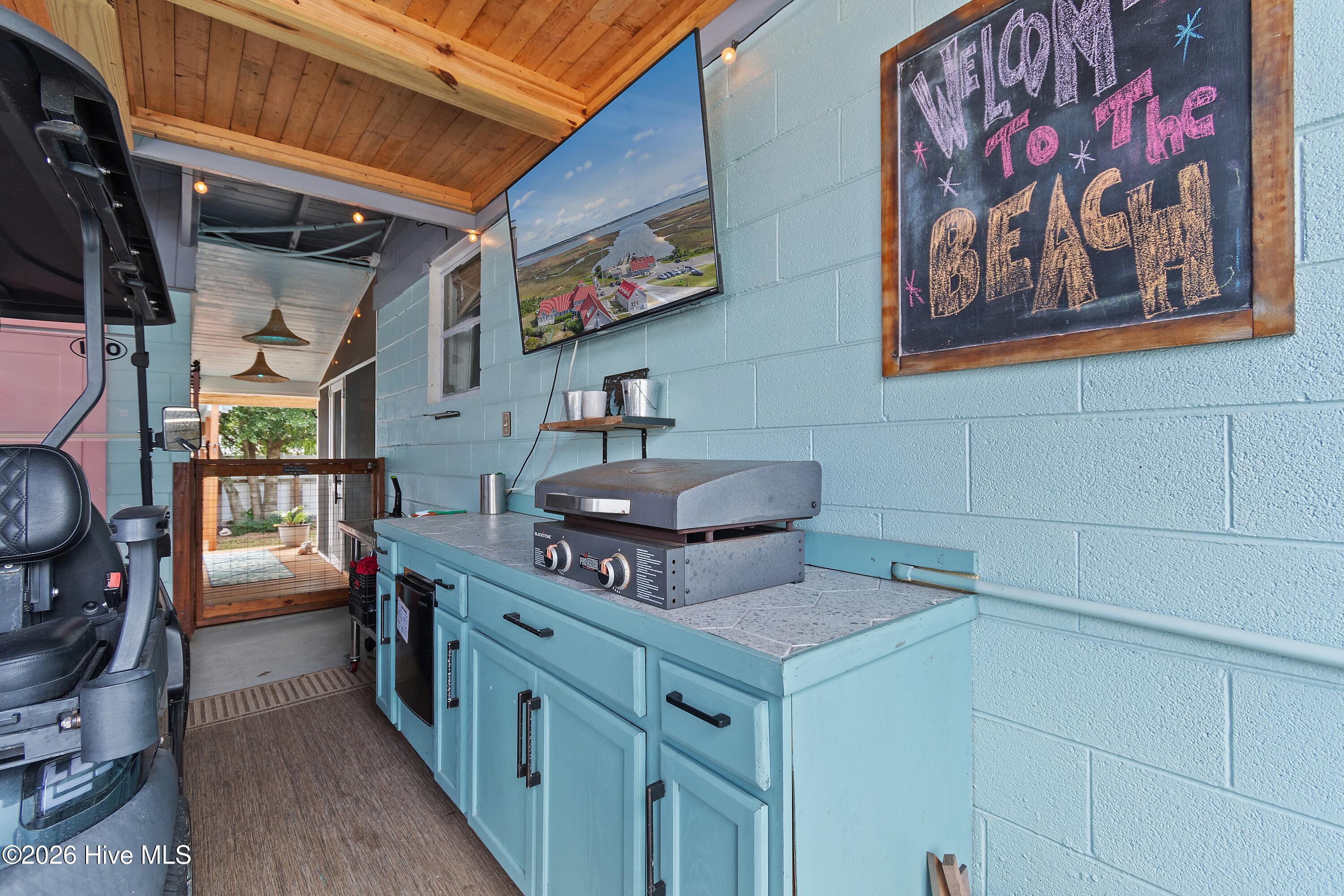 318 NE 58th Street