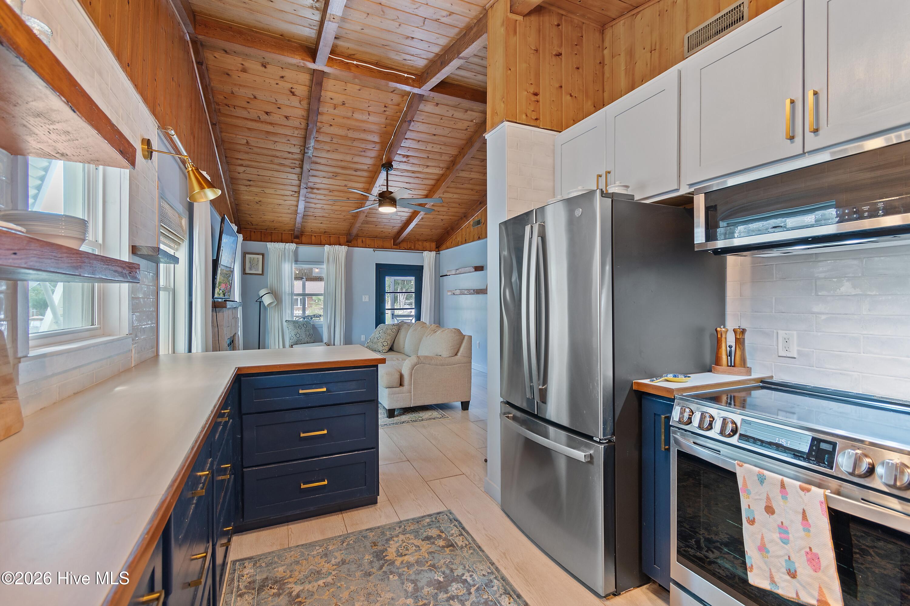 318 NE 58th Street