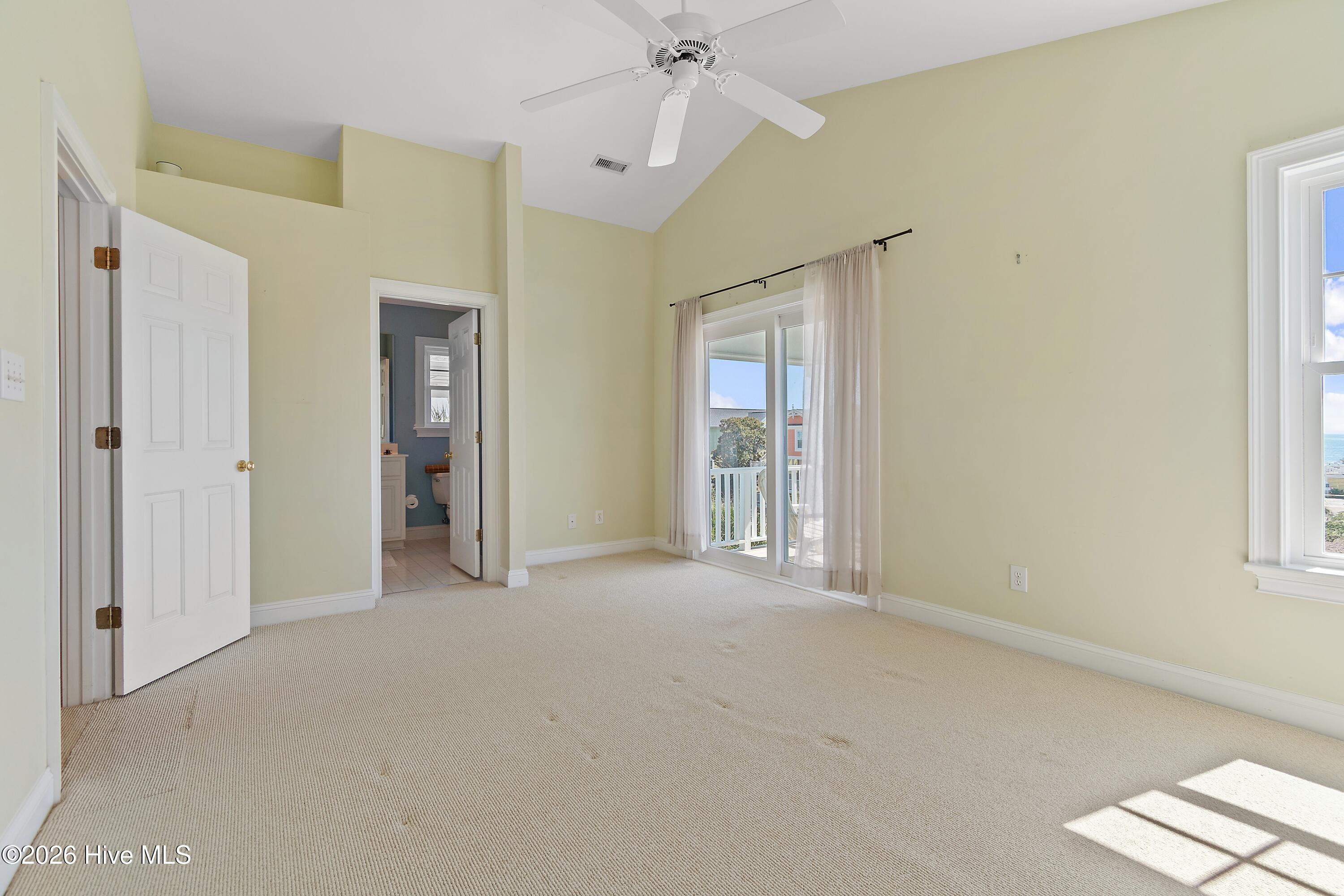 158 Brunswick Avenue E