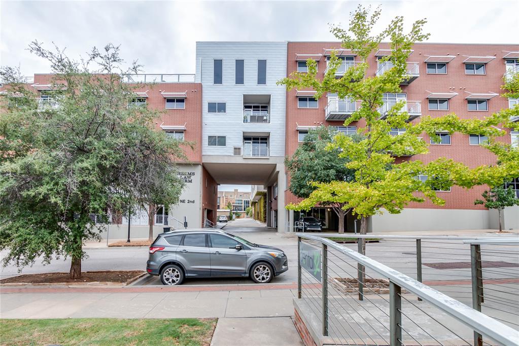 1 NE 2nd Street Unit: 412