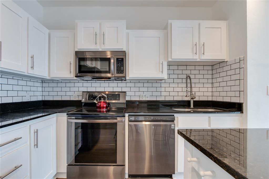 1 NE 2nd Street Unit: 412